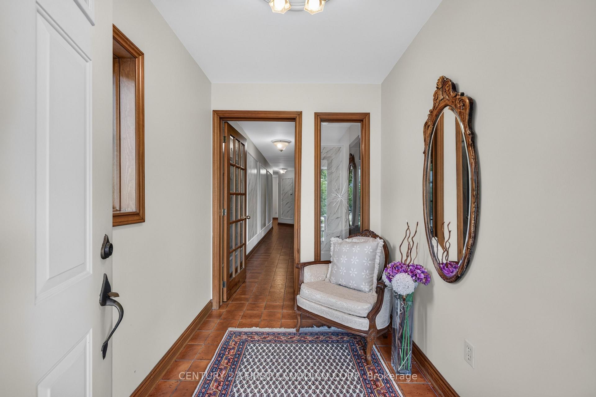 Photo 6 of 27 Stirrup Court, London, North J — HOMEH