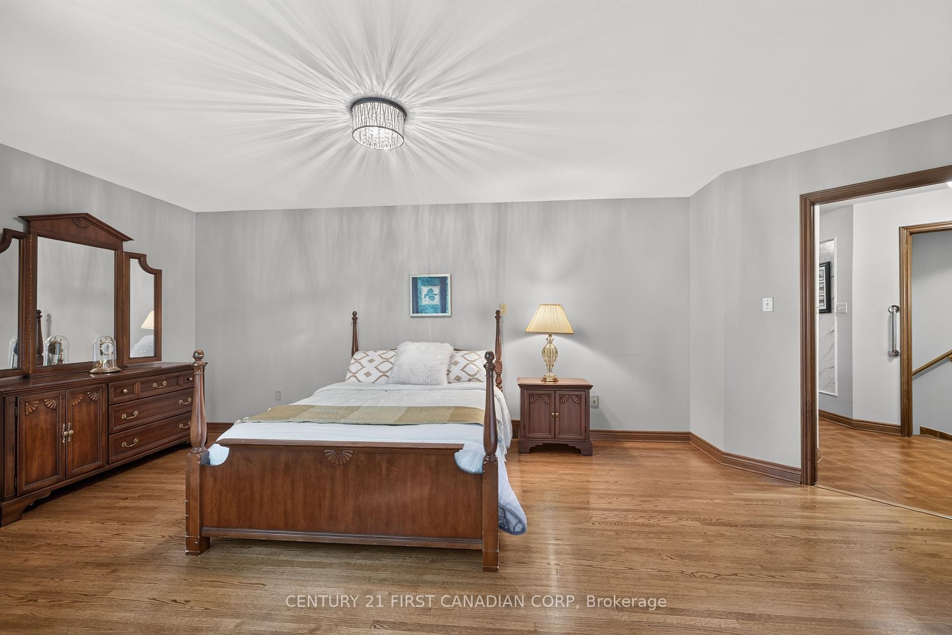 Photo 16 of 27 Stirrup Court, London, North J — HOMEH