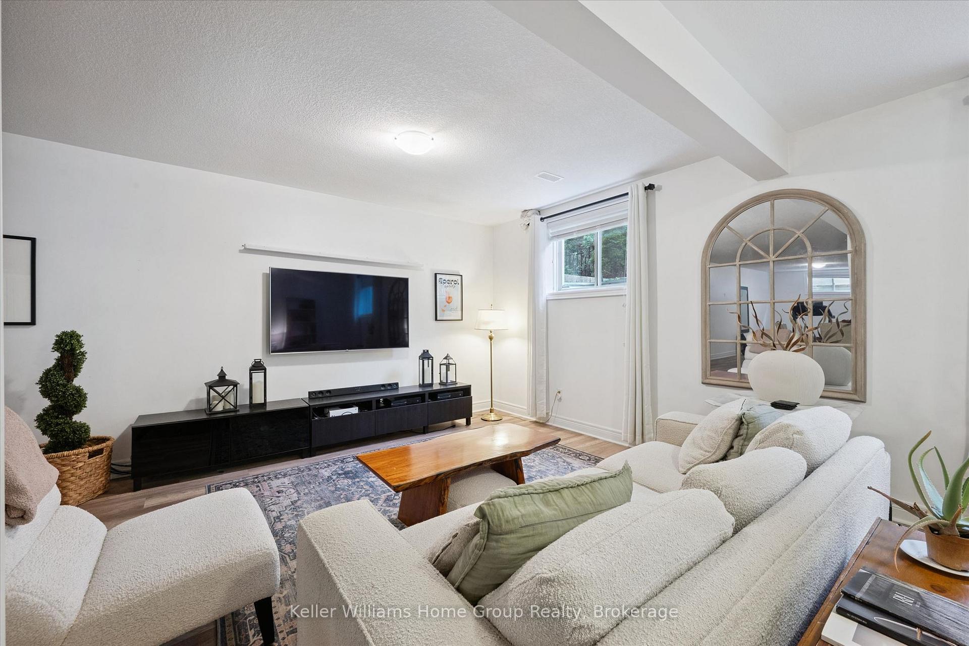 Photo 36 of 75 Woodside Road, Guelph, Dovercliffe Park/Old University — HOMEH