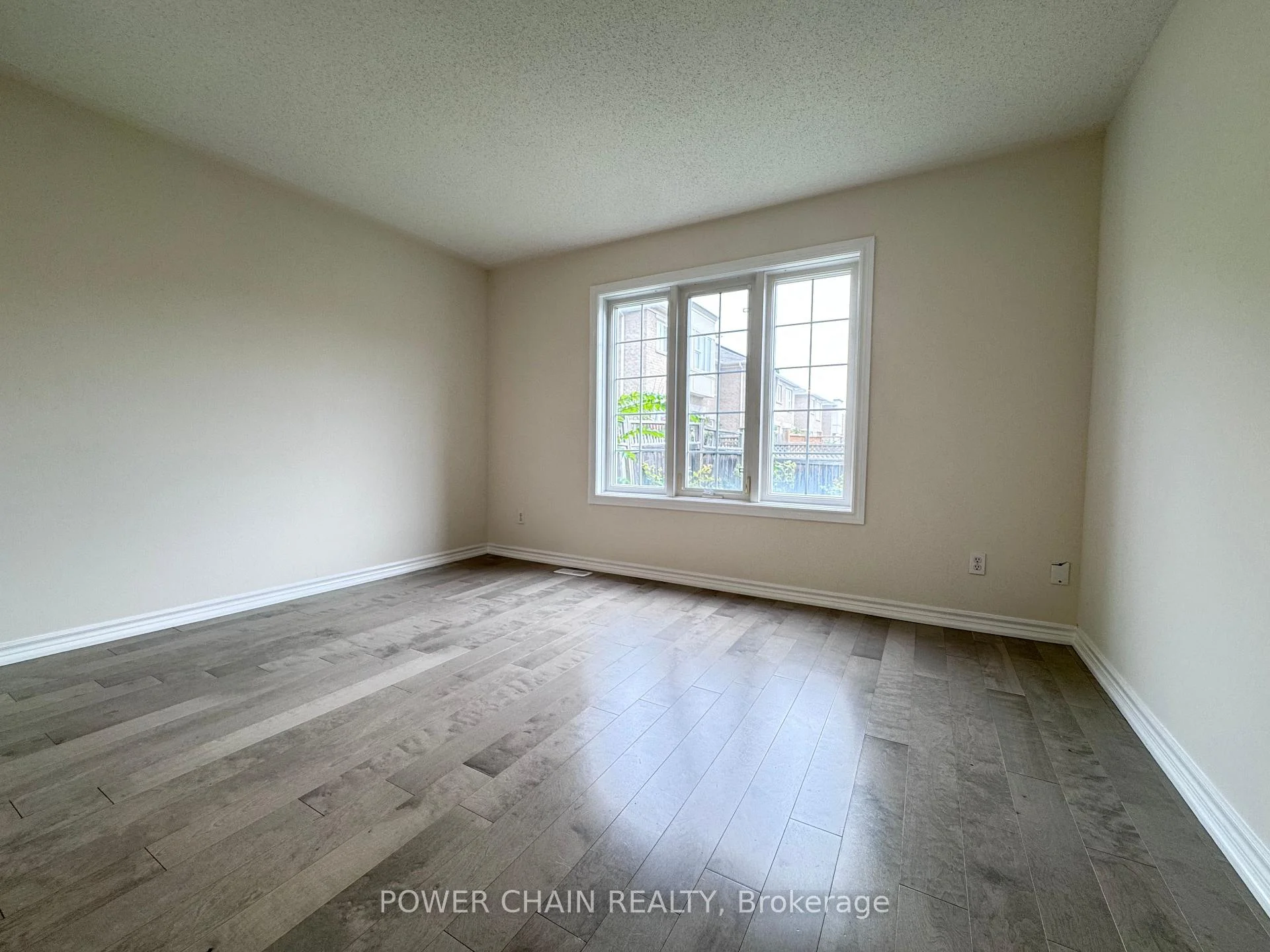 Photo 14 of 73 Harry Cook Drive, Markham, Village Green-South Unionville — HOMEH