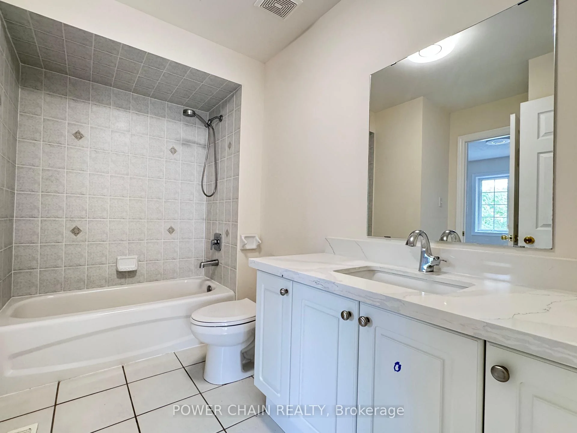 Photo 22 of 73 Harry Cook Drive, Markham, Village Green-South Unionville — HOMEH