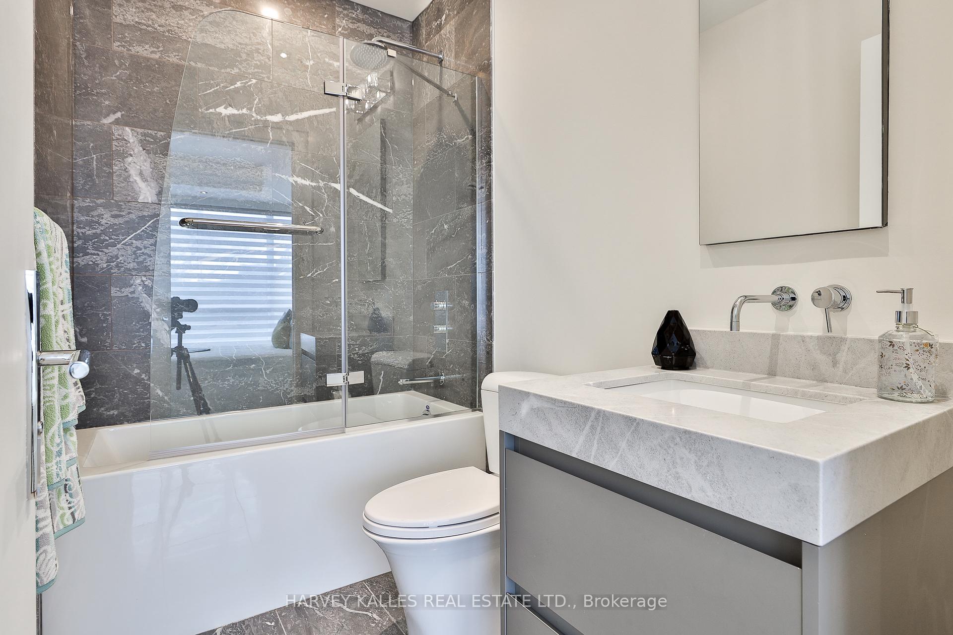 Photo 28 of 49 Foxbar Road, Toronto, Yonge-St. Clair — HOMEH