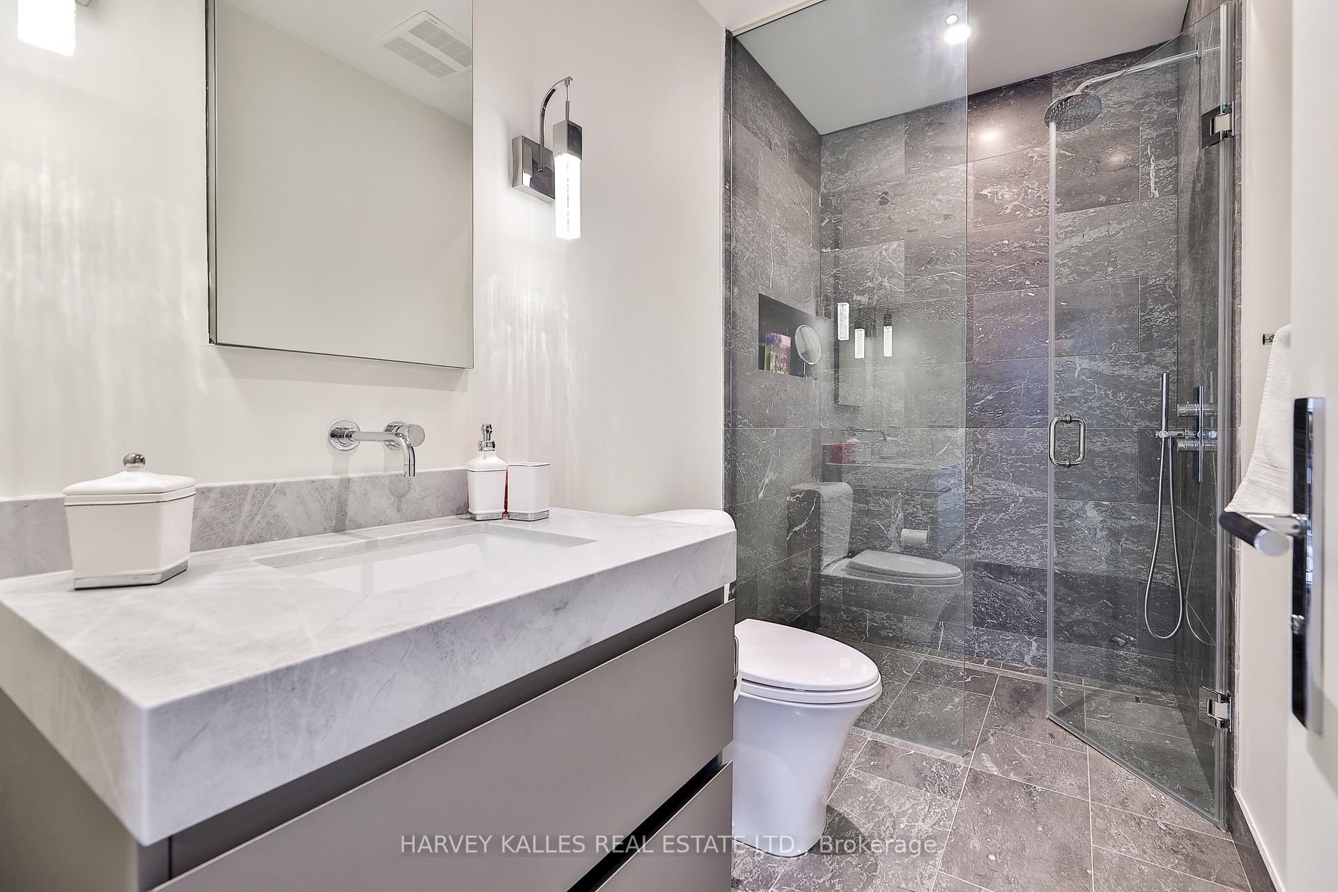 Photo 30 of 49 Foxbar Road, Toronto, Yonge-St. Clair — HOMEH