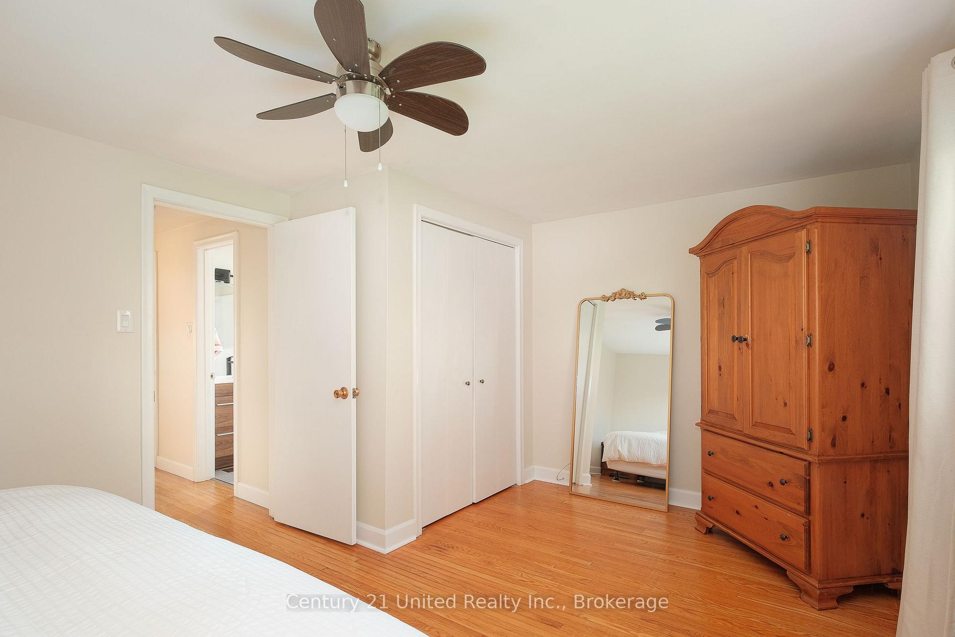 Photo 12 of 922 Webber Avenue, Peterborough, Otonabee Ward 1 — HOMEH
