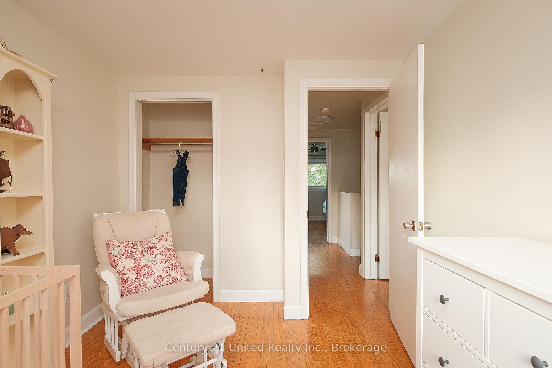 Photo 17 of 922 Webber Avenue, Peterborough, Otonabee Ward 1 — HOMEH