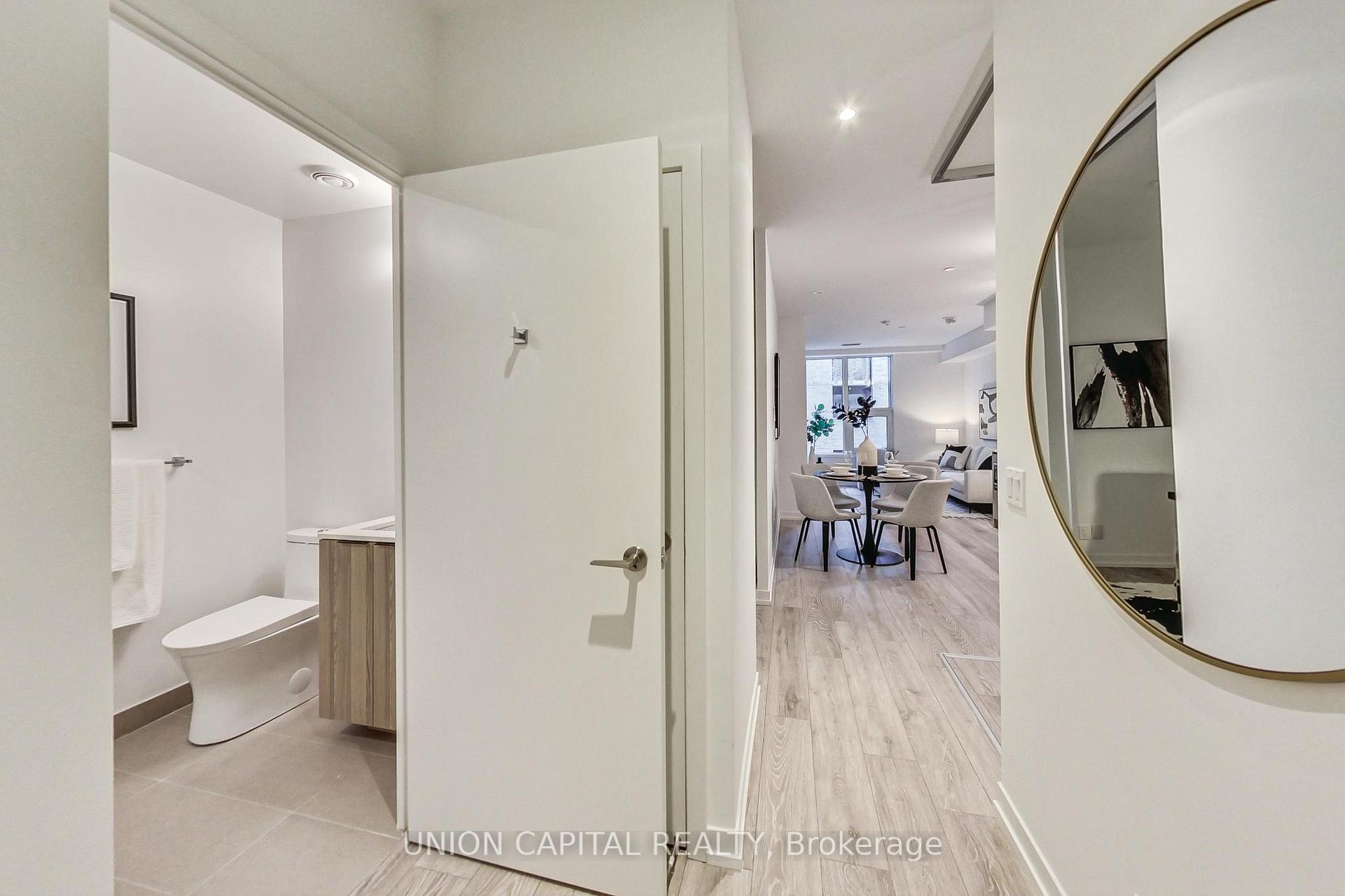 Photo 4 of Unit 611, 55 Mercer Street, Toronto, Waterfront Communities — HOMEH