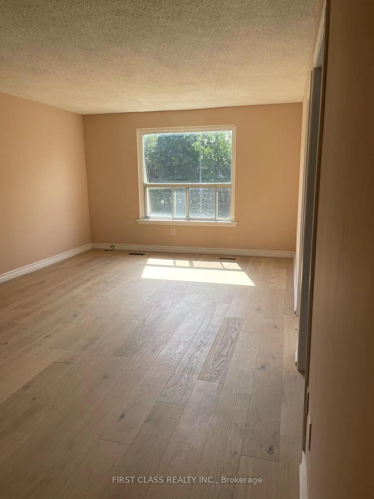 Photo 3 of Unit Upper, 280 Mcnicoll Avenue, North York, Hillcrest Village — HOMEH