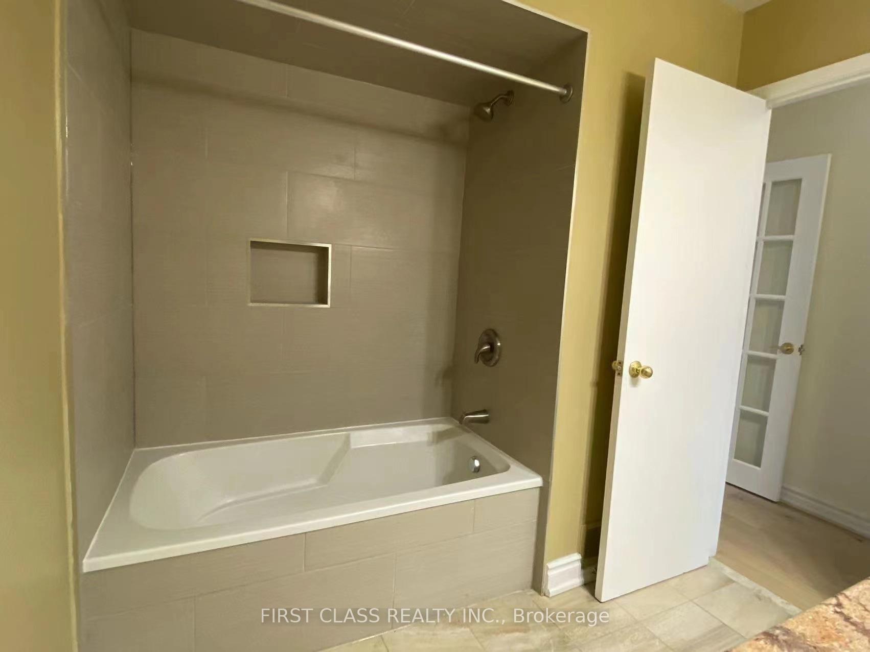 Photo 18 of Unit Upper, 280 Mcnicoll Avenue, North York, Hillcrest Village — HOMEH