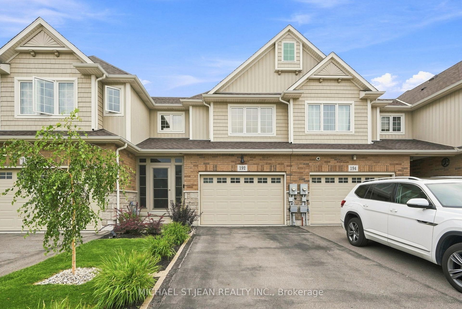 Photo 2 of 192 Winterberry Boulevard, Thorold, Confederation Heights — HOMEH