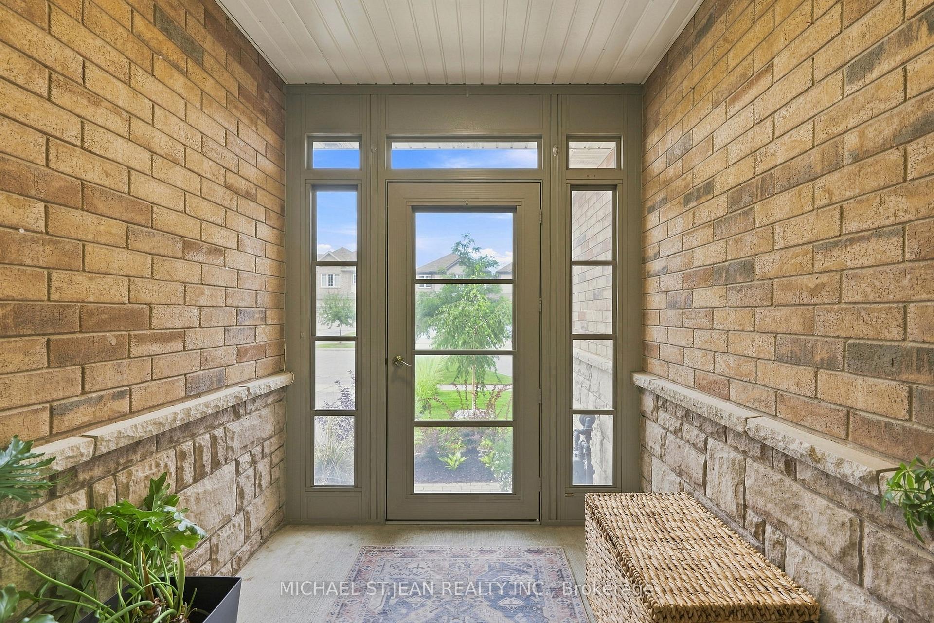 Photo 7 of 192 Winterberry Boulevard, Thorold, Confederation Heights — HOMEH