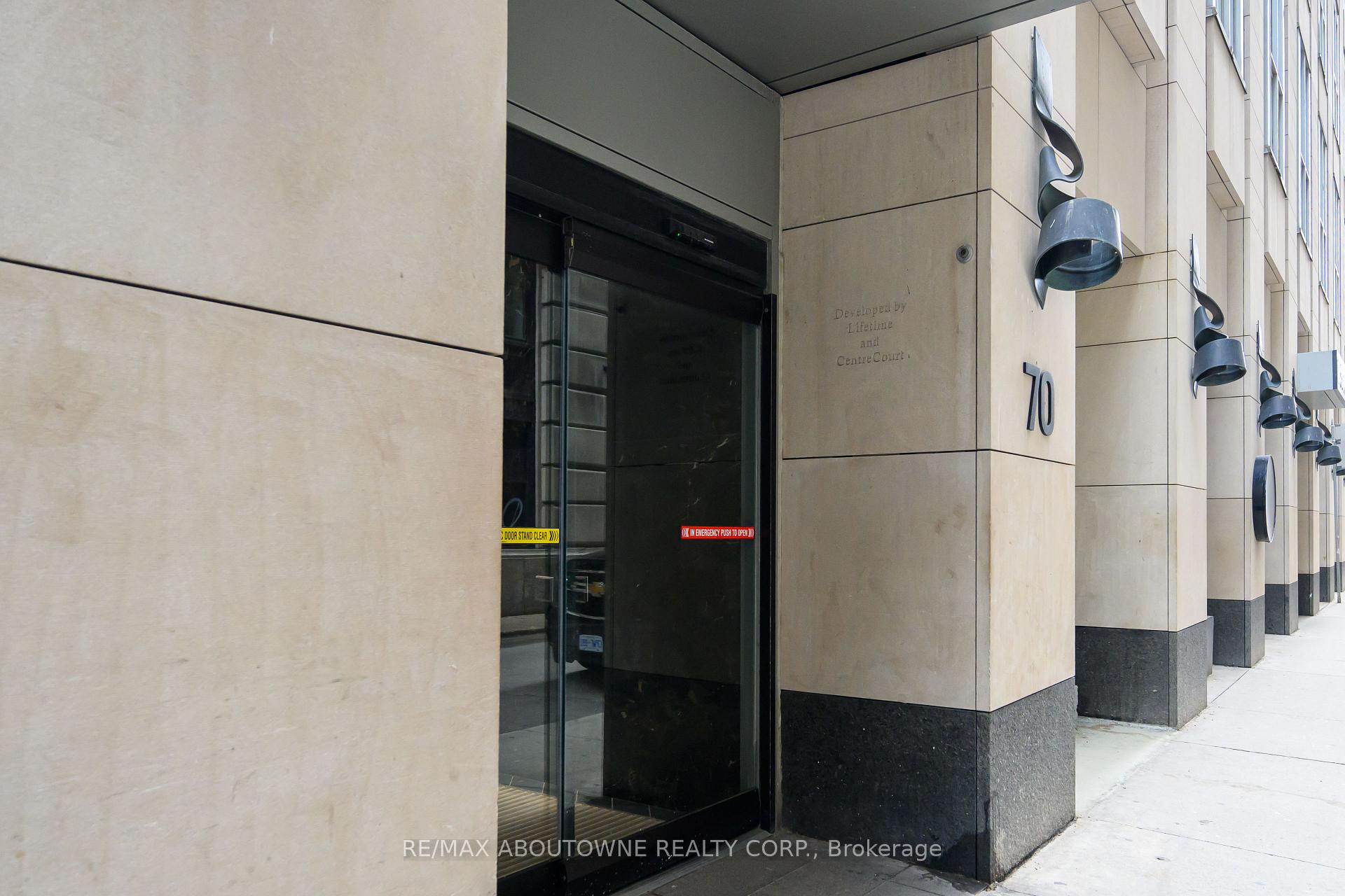 Photo 3 of Unit 315, 70 Temperance Street, Toronto, Bay Street Corridor — HOMEH
