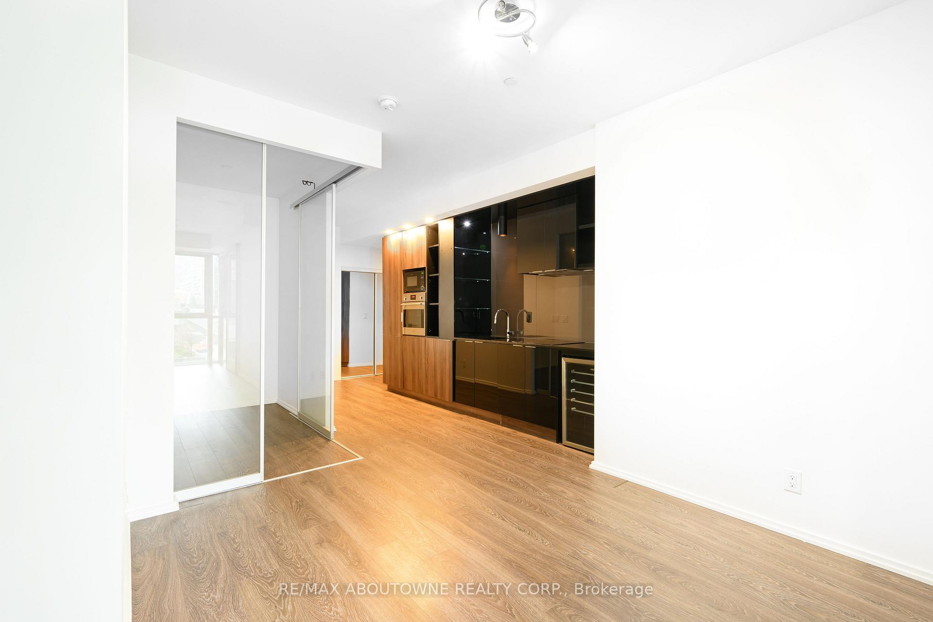 Photo 16 of Unit 315, 70 Temperance Street, Toronto, Bay Street Corridor — HOMEH