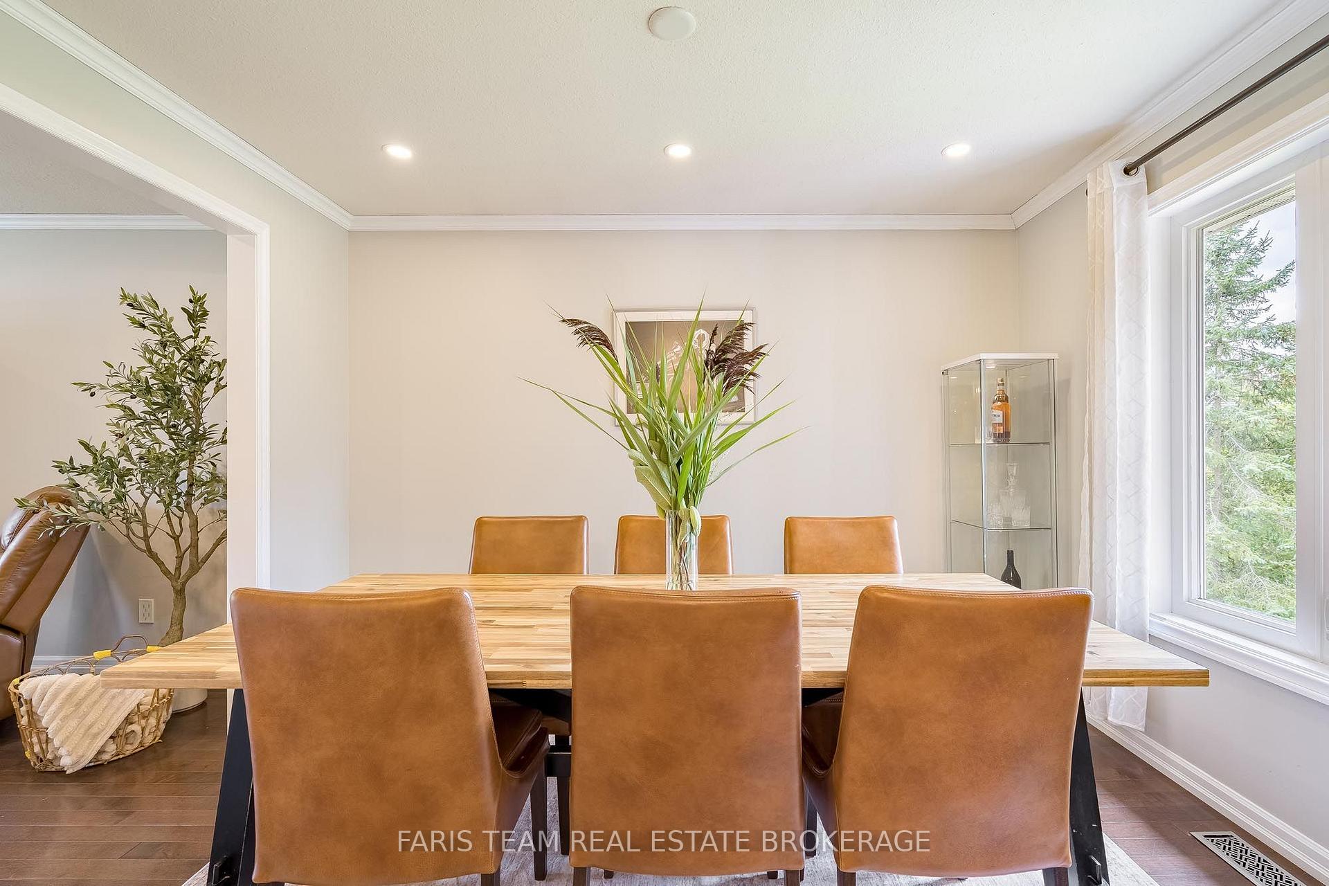 Photo 11 of 10 Catherine Street, Adjala-Tosorontio, Loretto — HOMEH