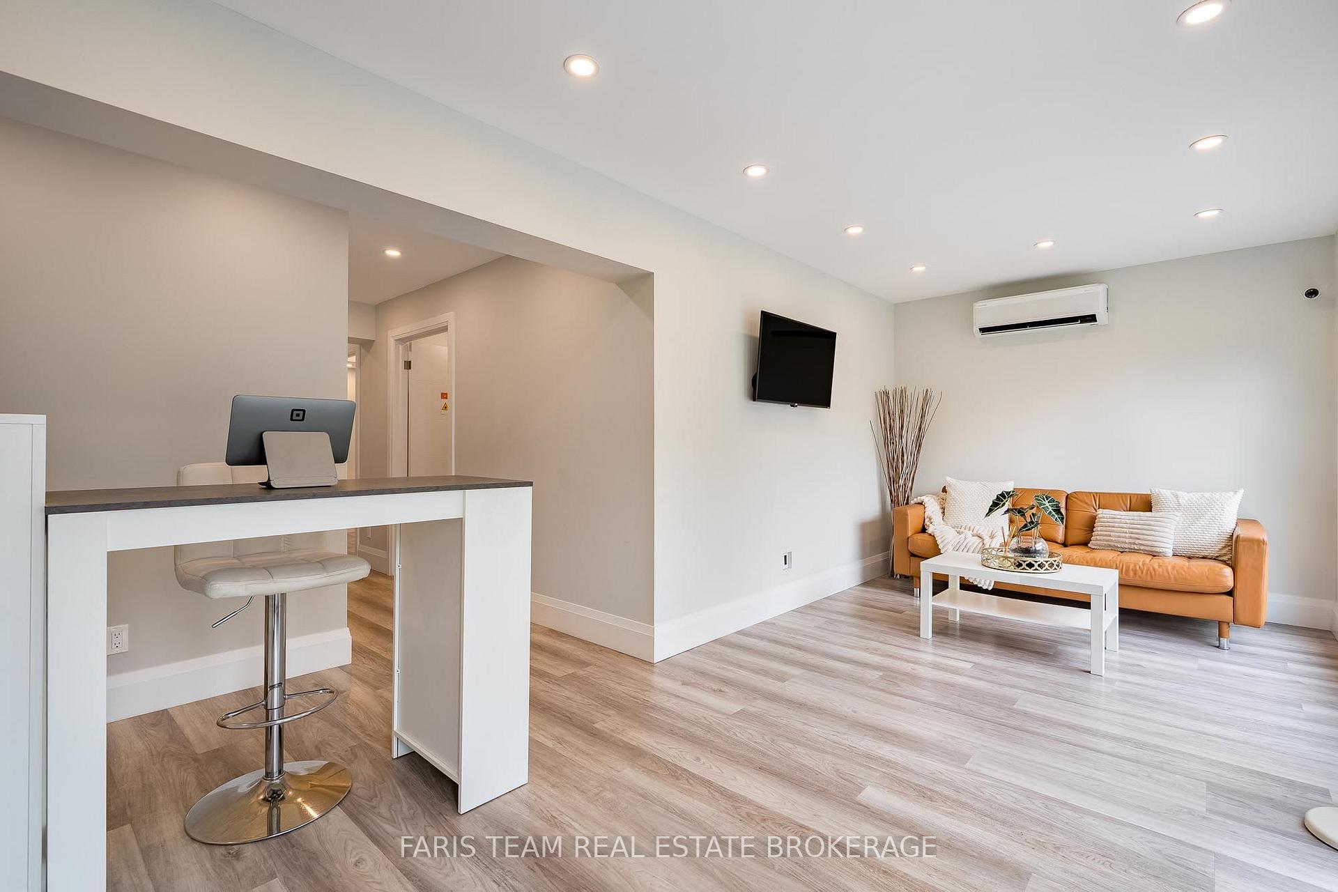 Photo 25 of 10 Catherine Street, Adjala-Tosorontio, Loretto — HOMEH