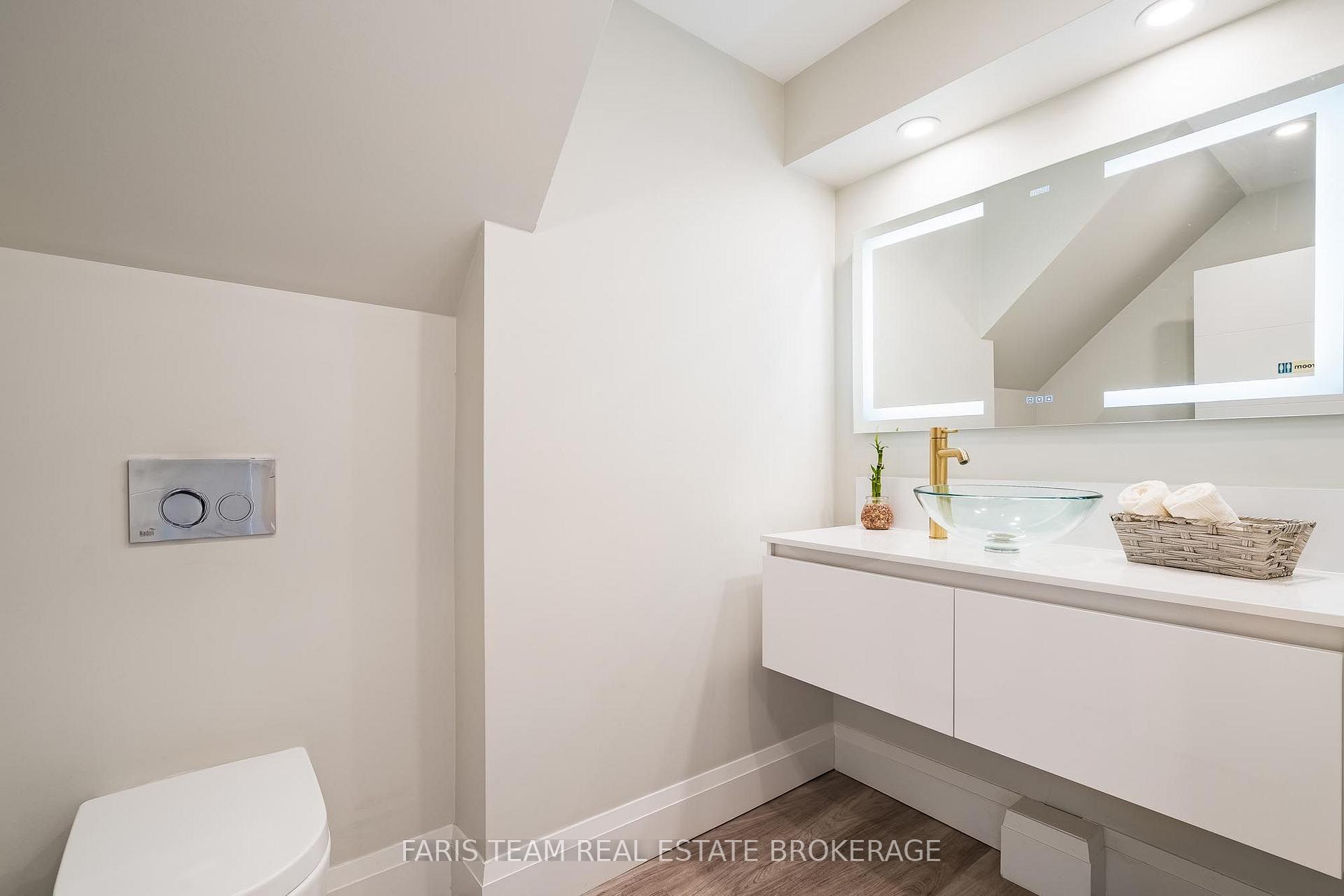 Photo 30 of 10 Catherine Street, Adjala-Tosorontio, Loretto — HOMEH