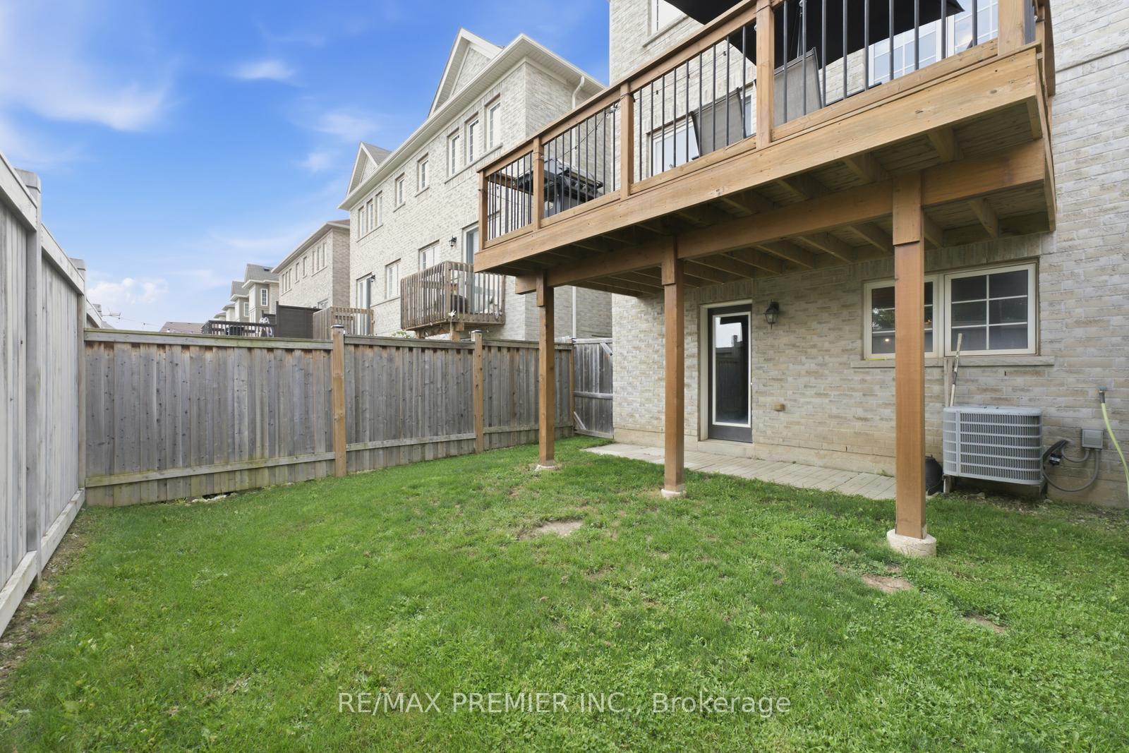 Photo 31 of 24 Zanetta Crescent, Brampton, Credit Valley — HOMEH