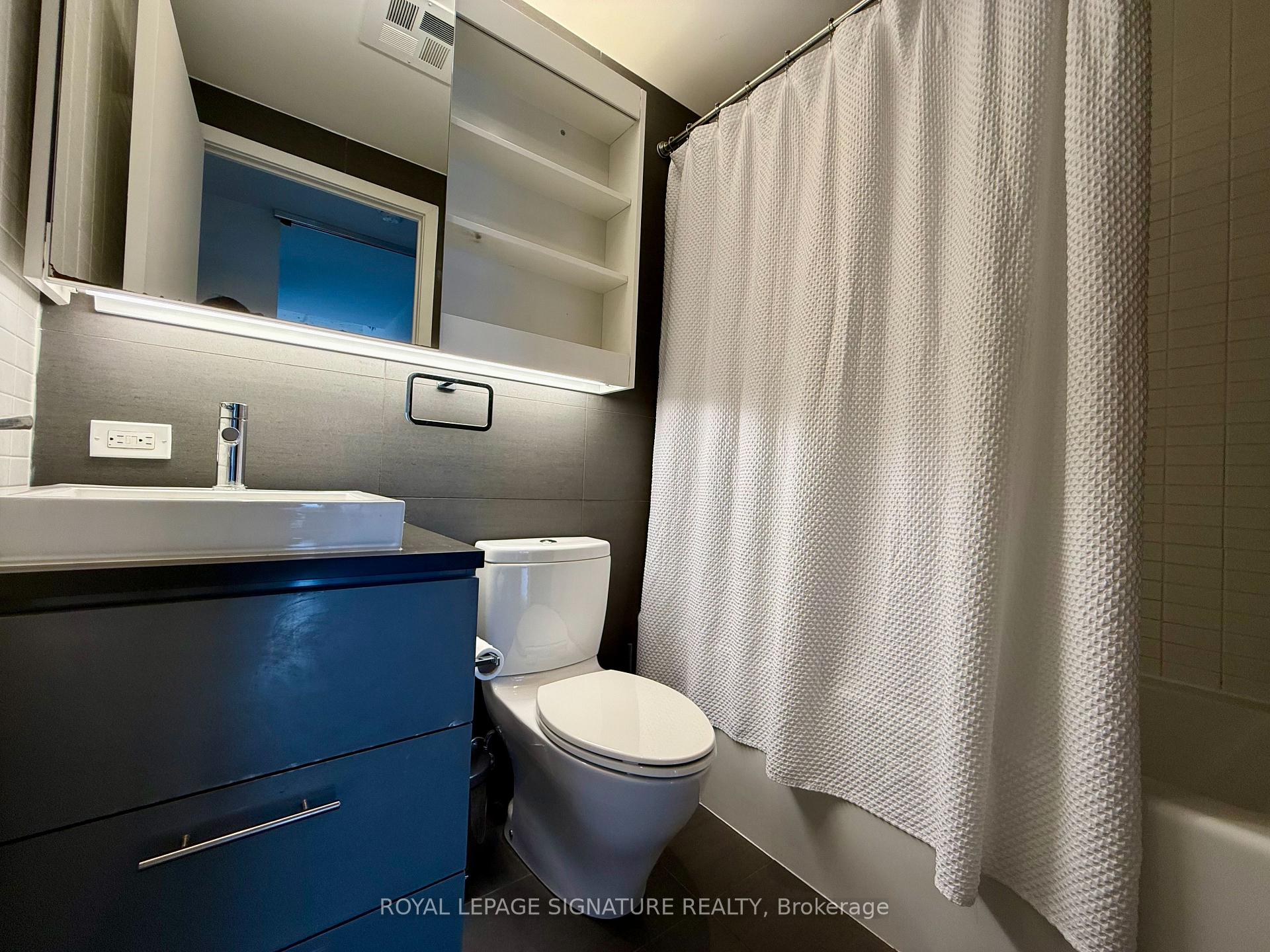Photo 19 of Unit 1402, 51 Trolley Crescent, Toronto, Moss Park — HOMEH