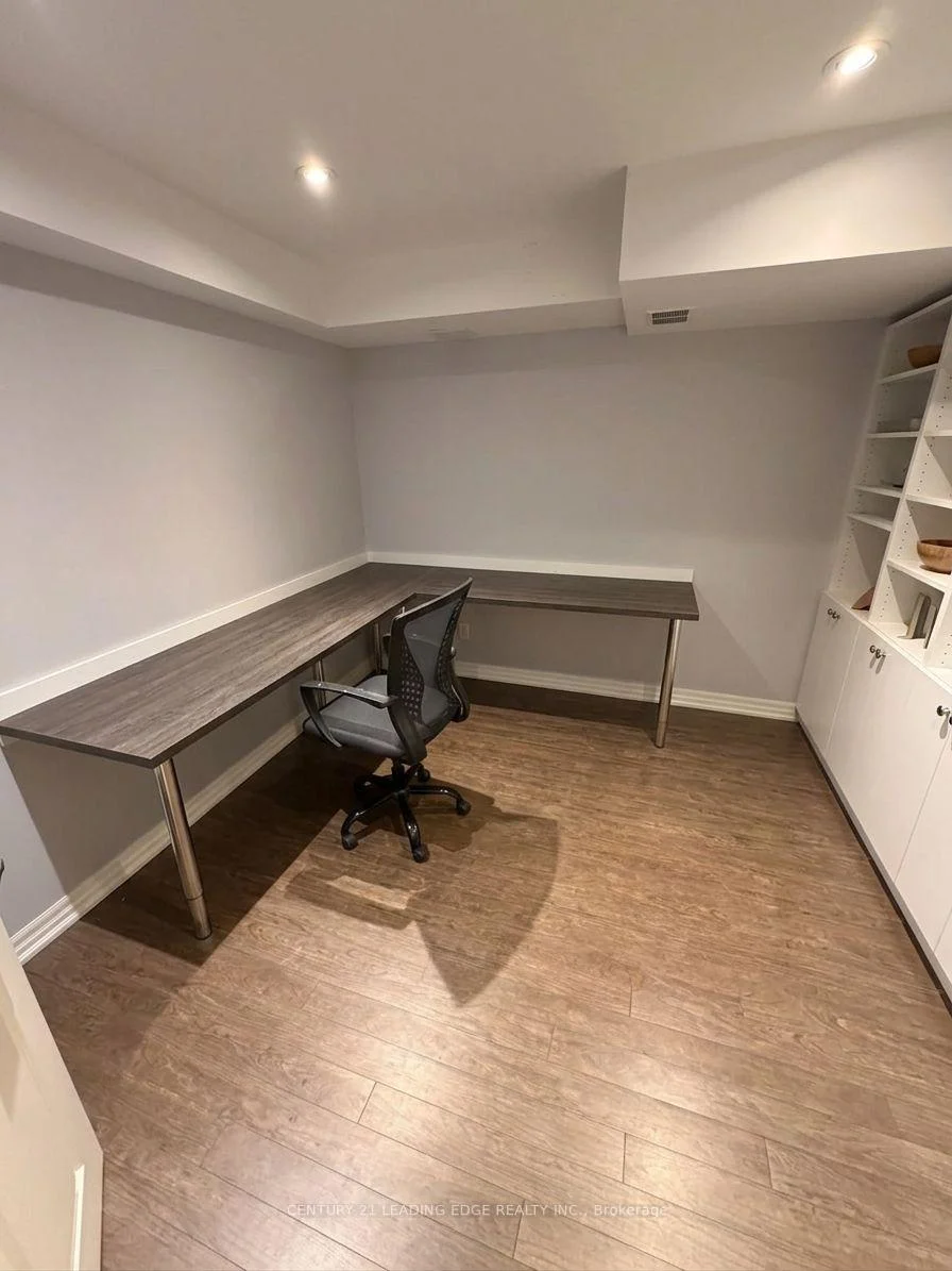 Photo 16 of 28 Asner Avenue, Vaughan, Patterson — HOMEH