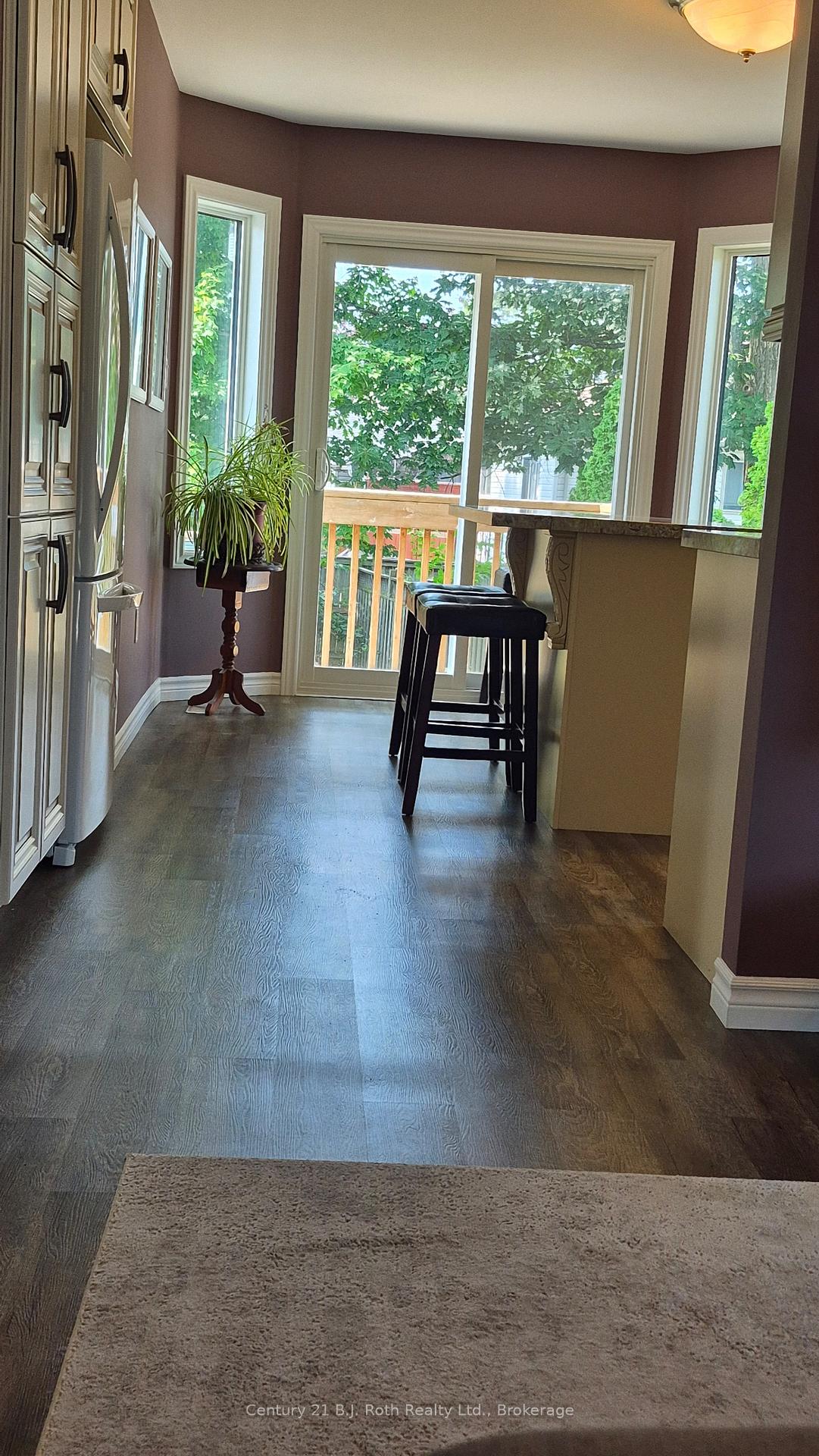 Photo 3 of 116 Dyer Drive, Wasaga Beach — HOMEH