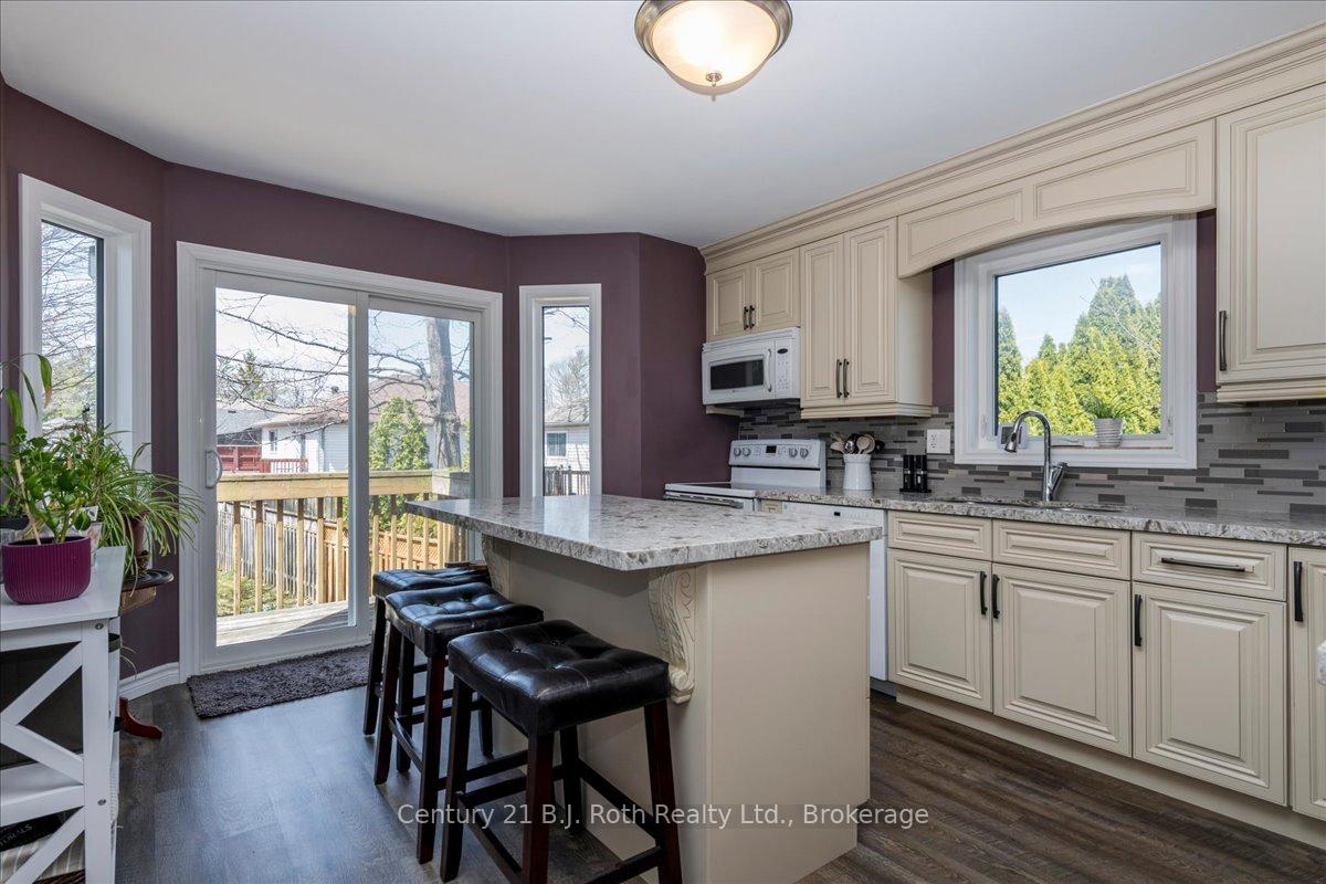 Photo 8 of 116 Dyer Drive, Wasaga Beach — HOMEH