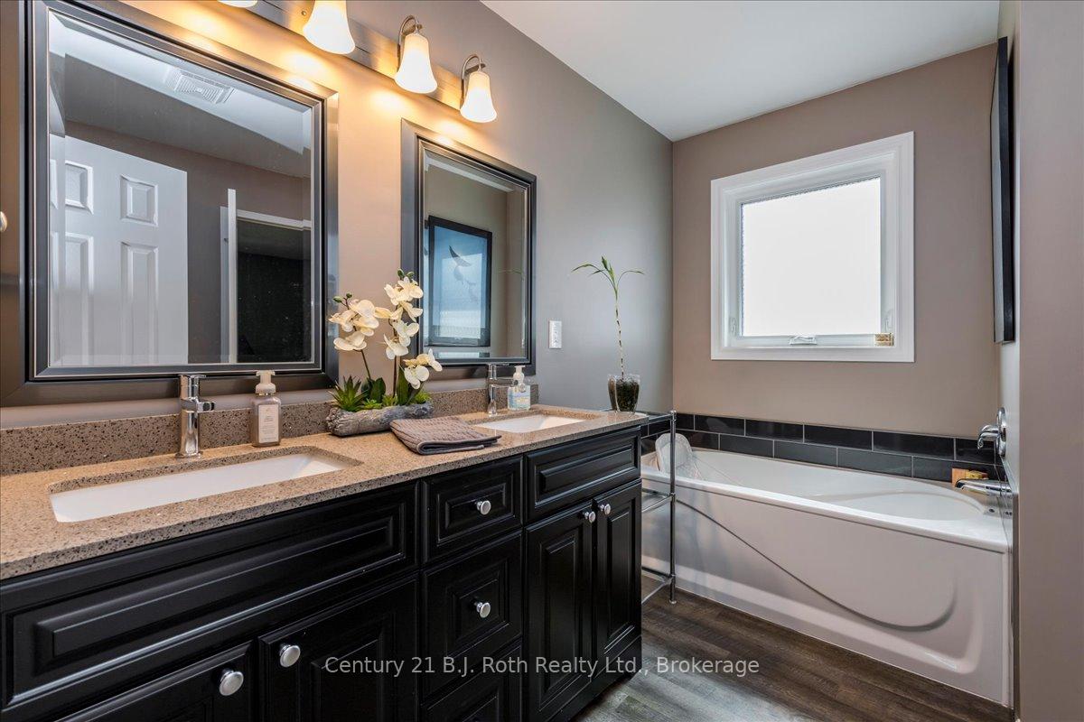 Photo 21 of 116 Dyer Drive, Wasaga Beach — HOMEH