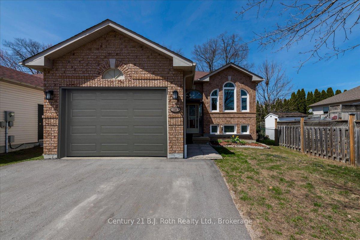 Photo 2 of 116 Dyer Drive, Wasaga Beach — HOMEH