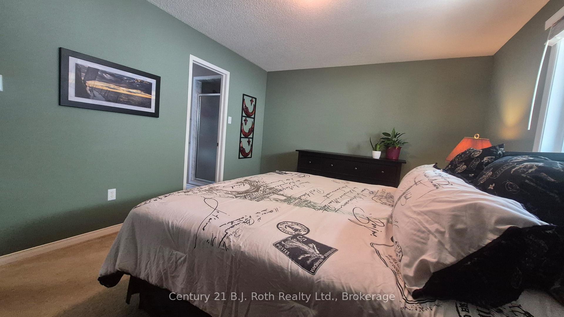 Photo 16 of 116 Dyer Drive, Wasaga Beach — HOMEH