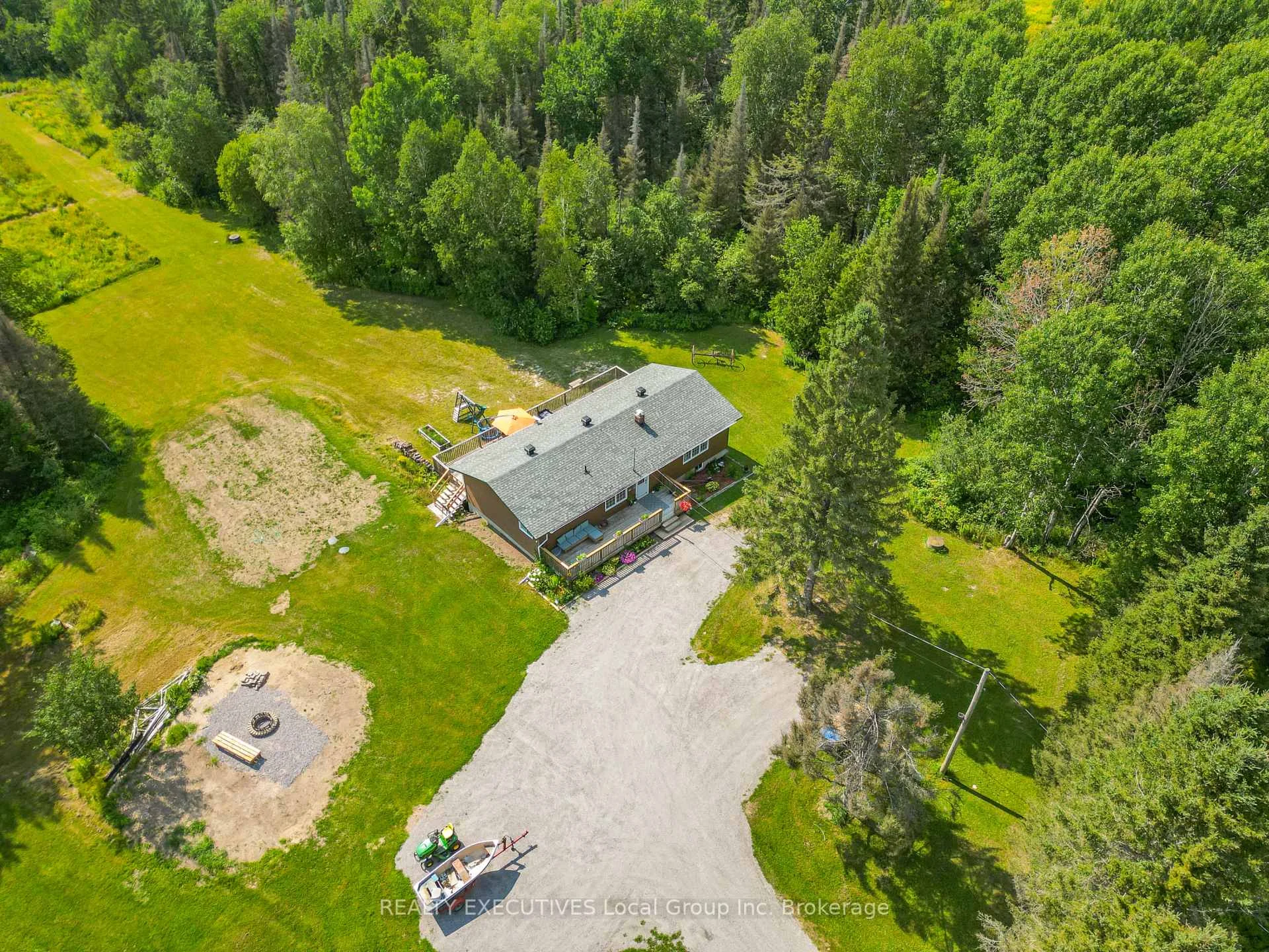 Photo 72 of 575 Golf Course Road, Chisholm — HOMEH