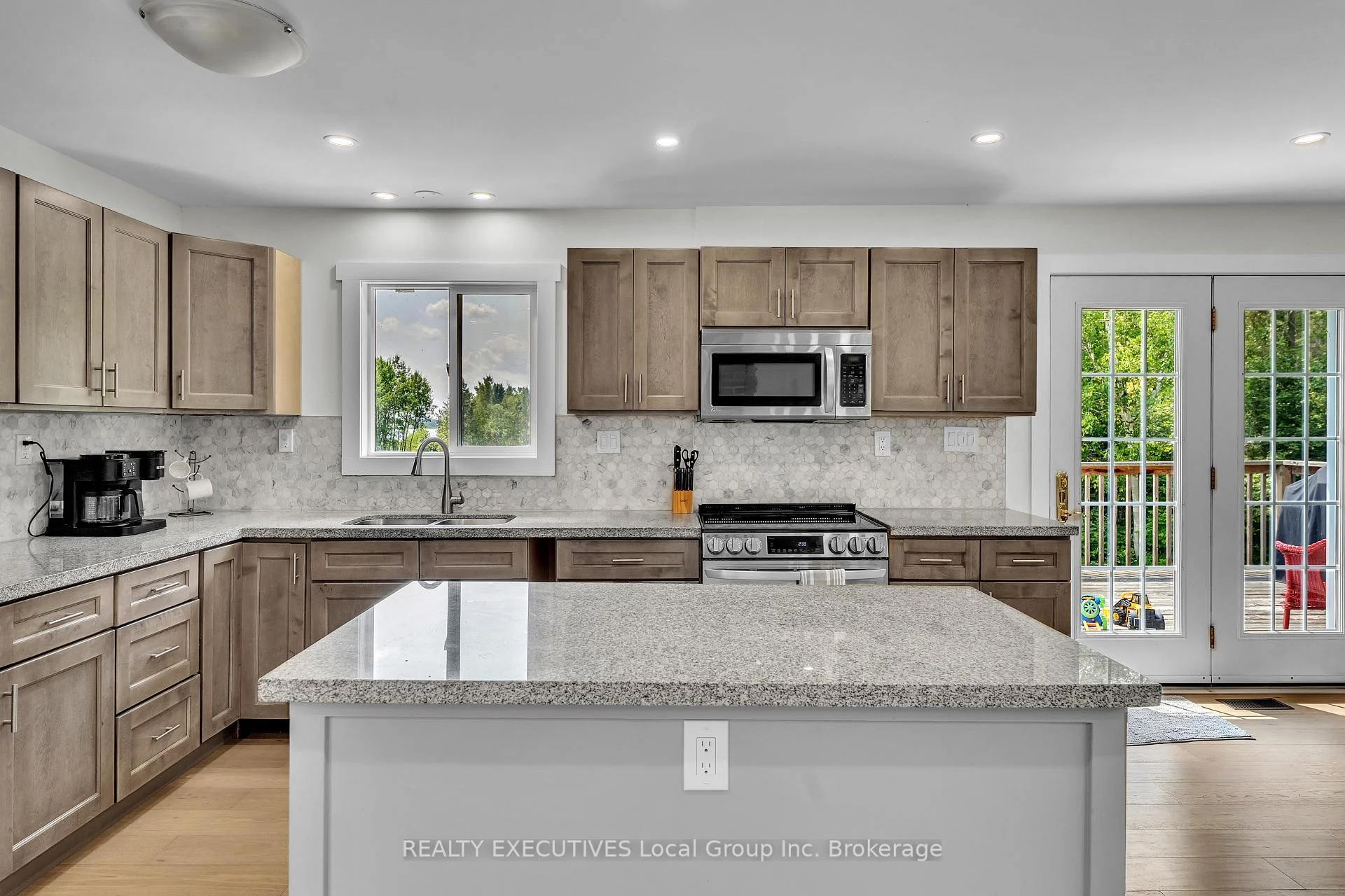 Photo 83 of 575 Golf Course Road, Chisholm — HOMEH