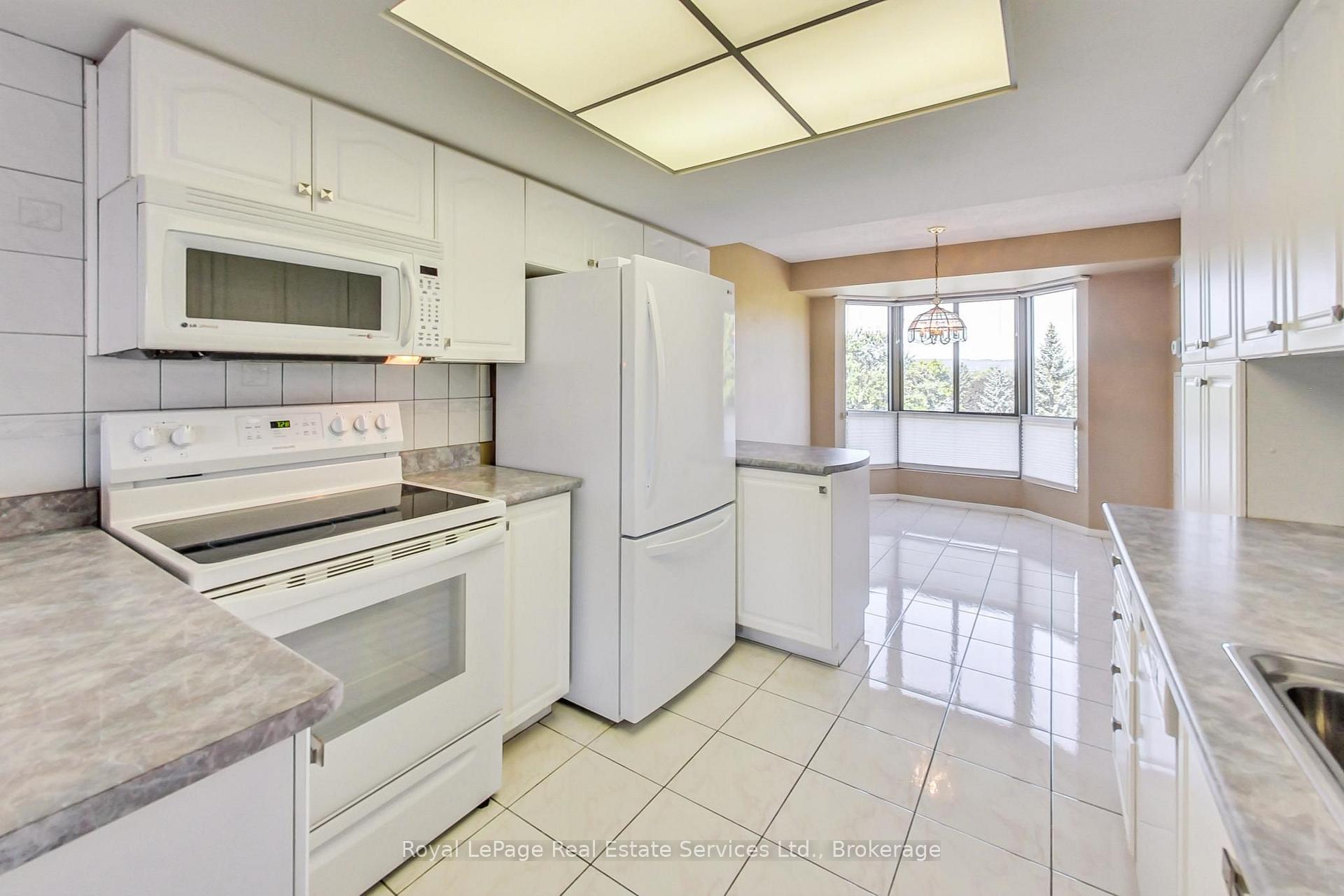Photo 9 of Unit 705, 1201 North Shore Boulevard E, Burlington, Brant — HOMEH