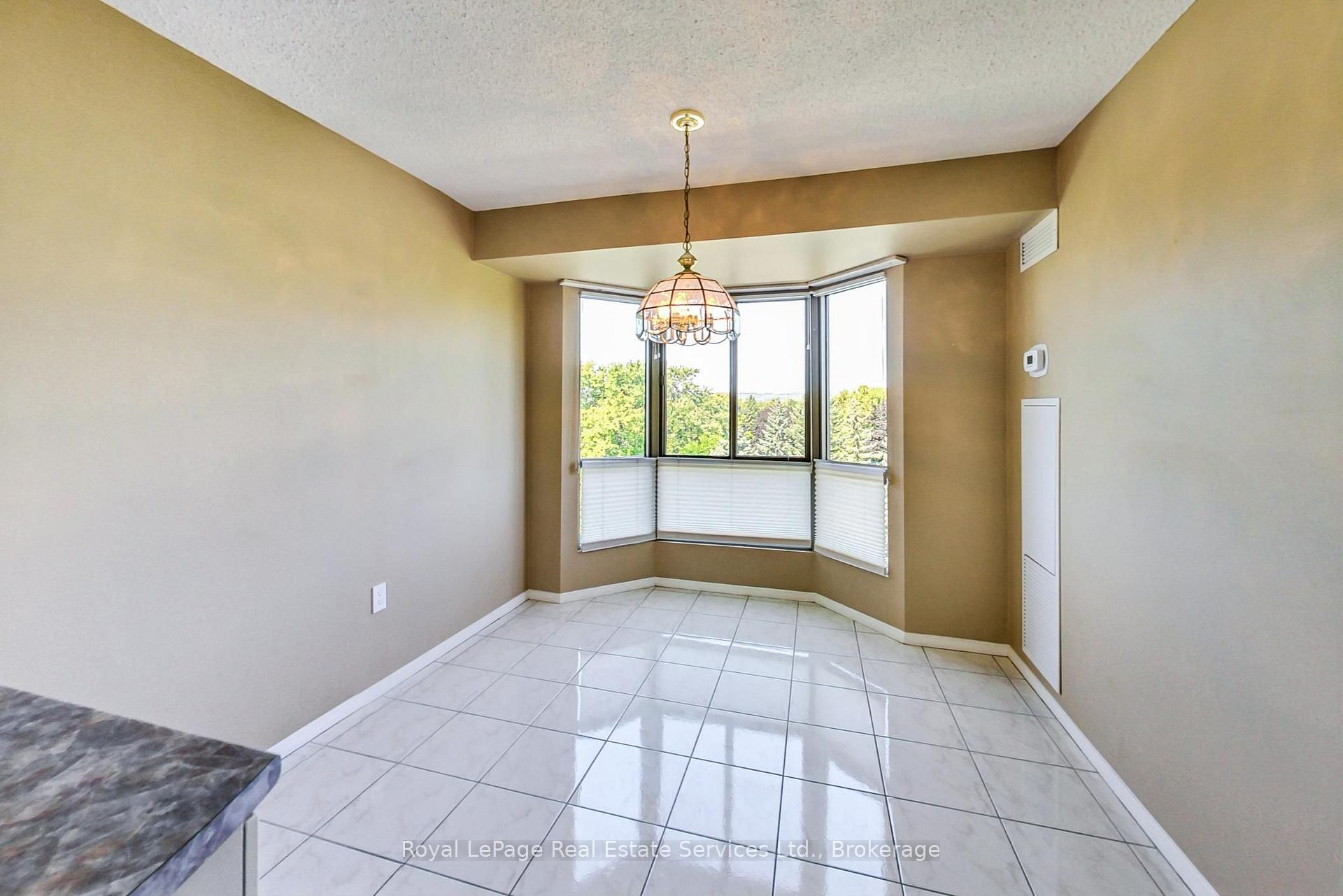 Photo 10 of Unit 705, 1201 North Shore Boulevard E, Burlington, Brant — HOMEH