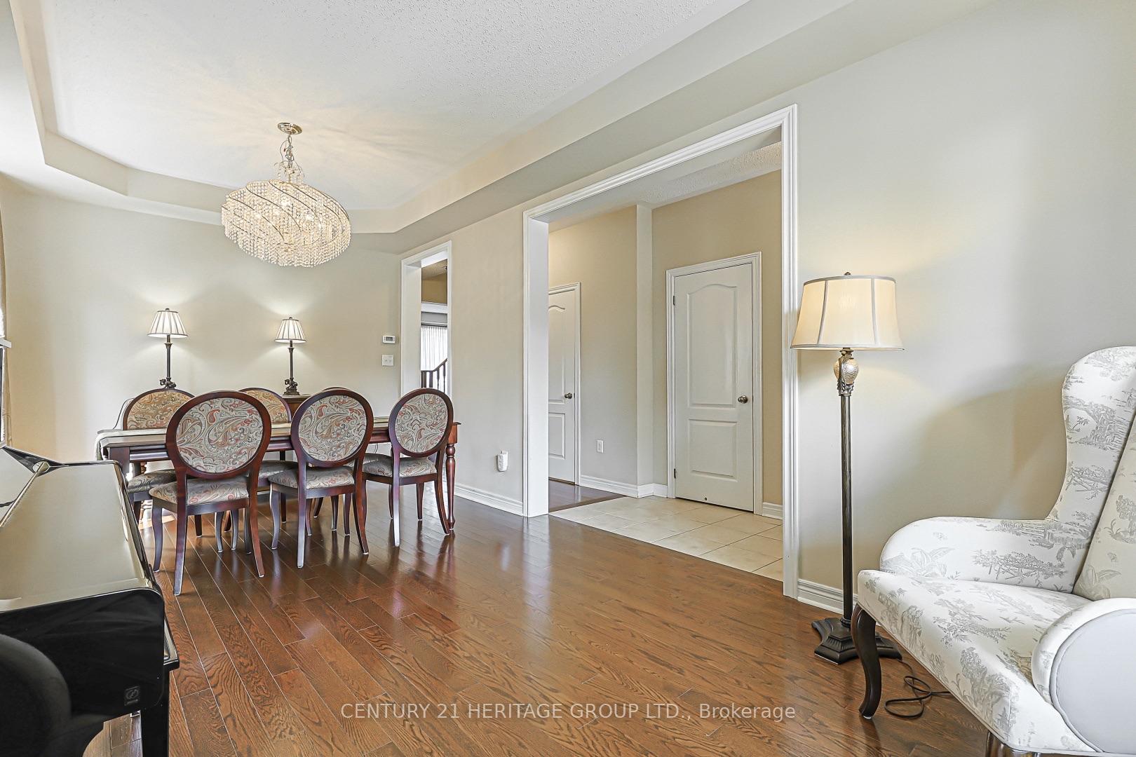 Photo 6 of 273 Alfred Paterson Drive, Markham, Greensborough — HOMEH