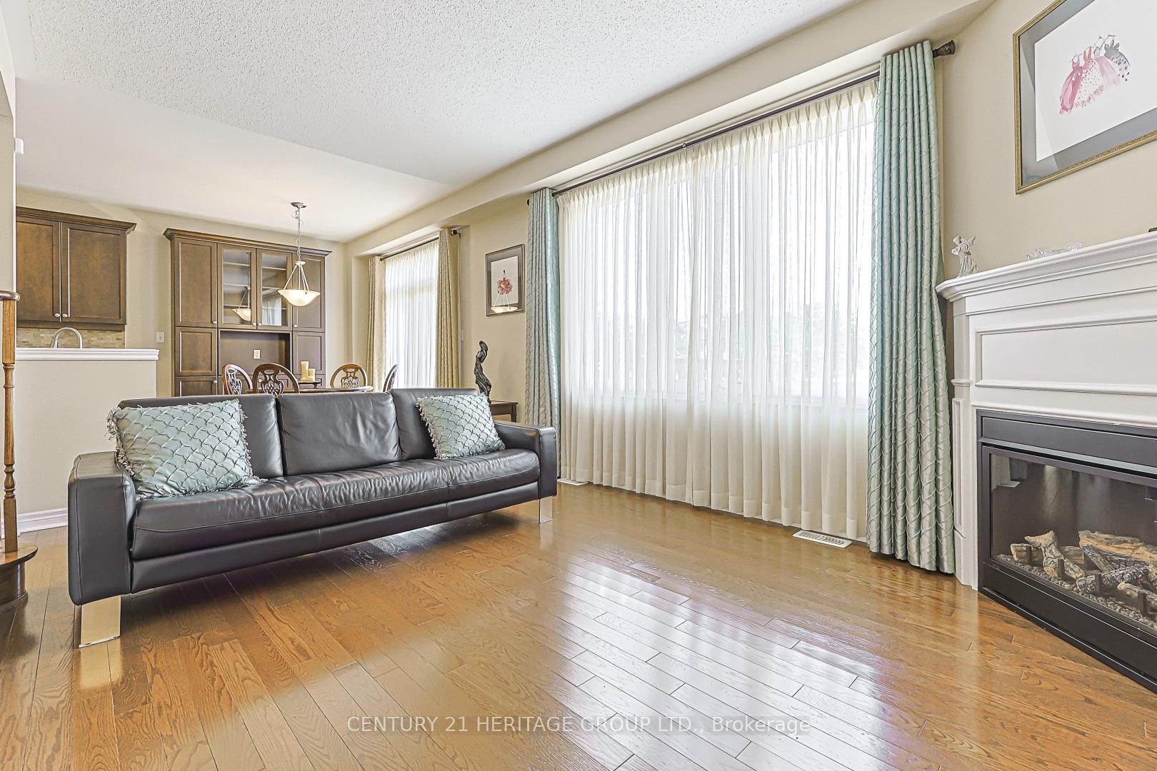 Photo 11 of 273 Alfred Paterson Drive, Markham, Greensborough — HOMEH