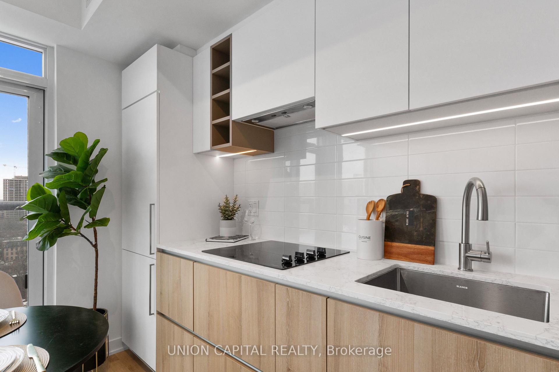 Photo 8 of Unit 1612, 319 Jarvis Street, Toronto, Moss Park — HOMEH