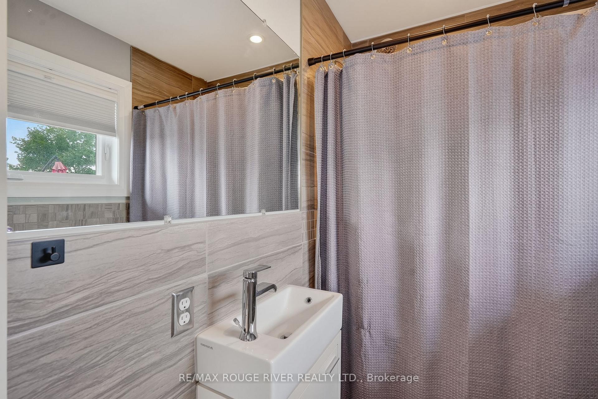 Photo 17 of 708 Mount Horeb Road, Kawartha Lakes, Manvers — HOMEH