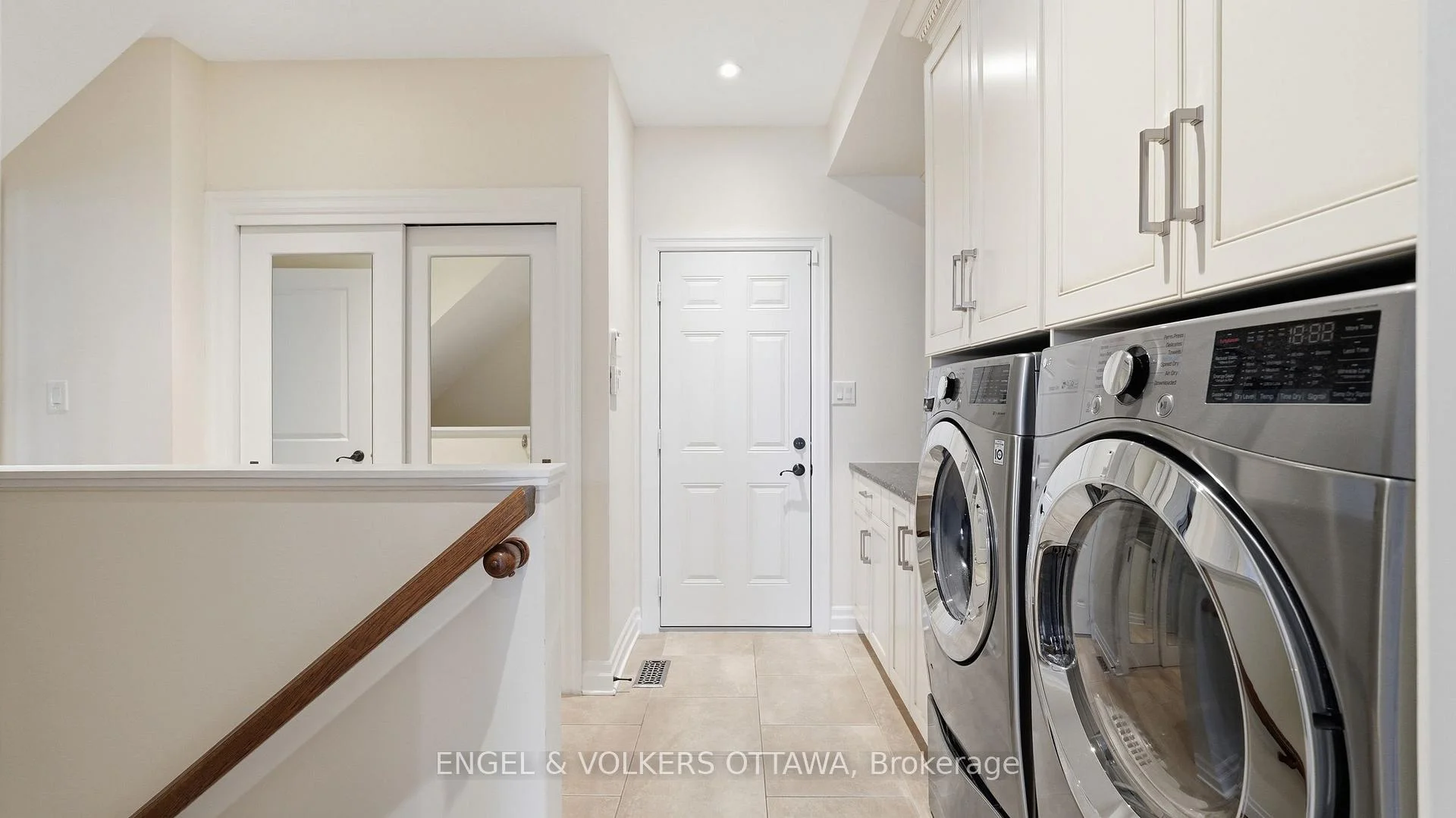 Photo 40 of 191 Cheyenne Way, Ottawa, Barrhaven - Stonebridge — HOMEH
