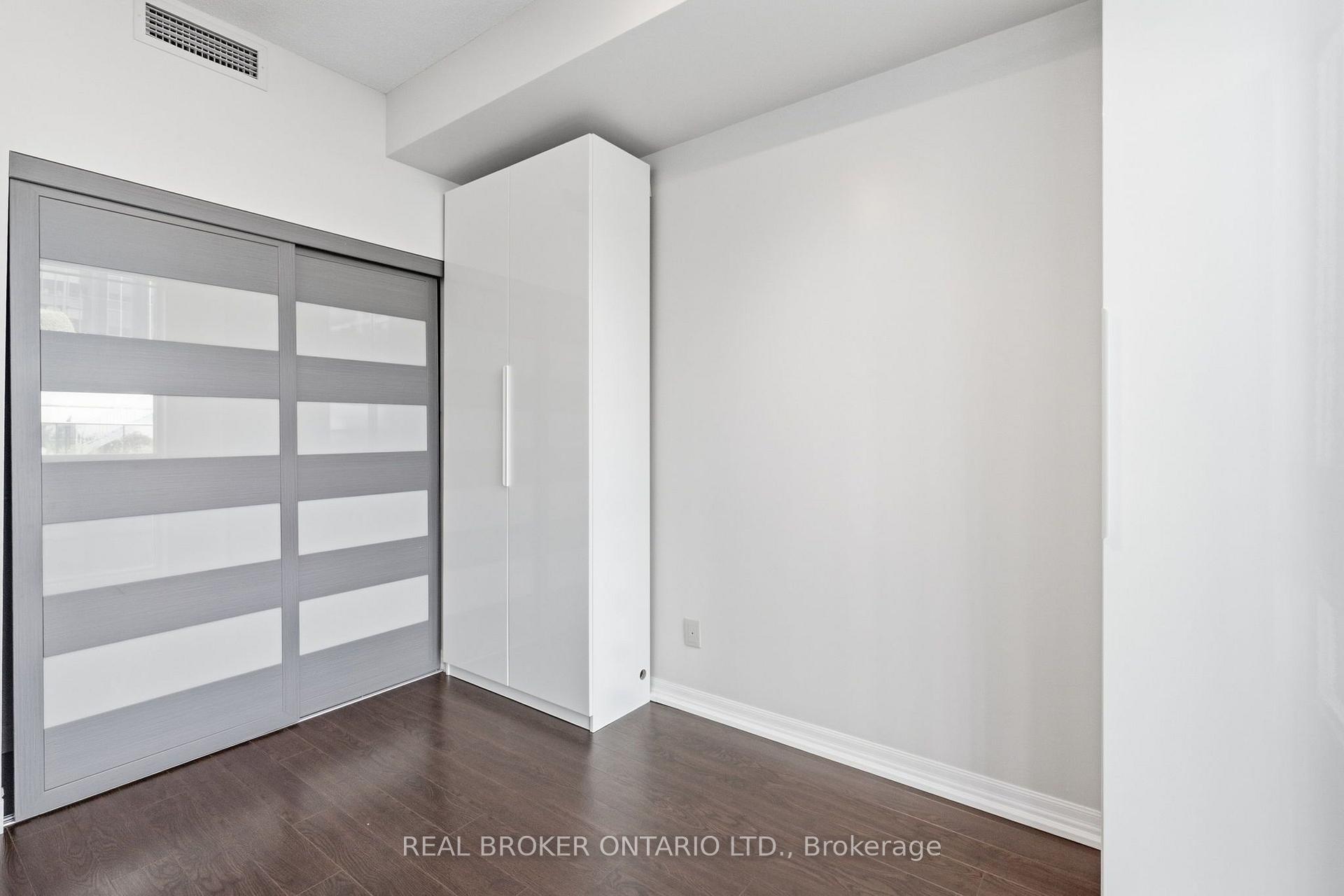 Photo 22 of Unit 415, 12 Yonge Street, Toronto, Waterfront Communities — HOMEH