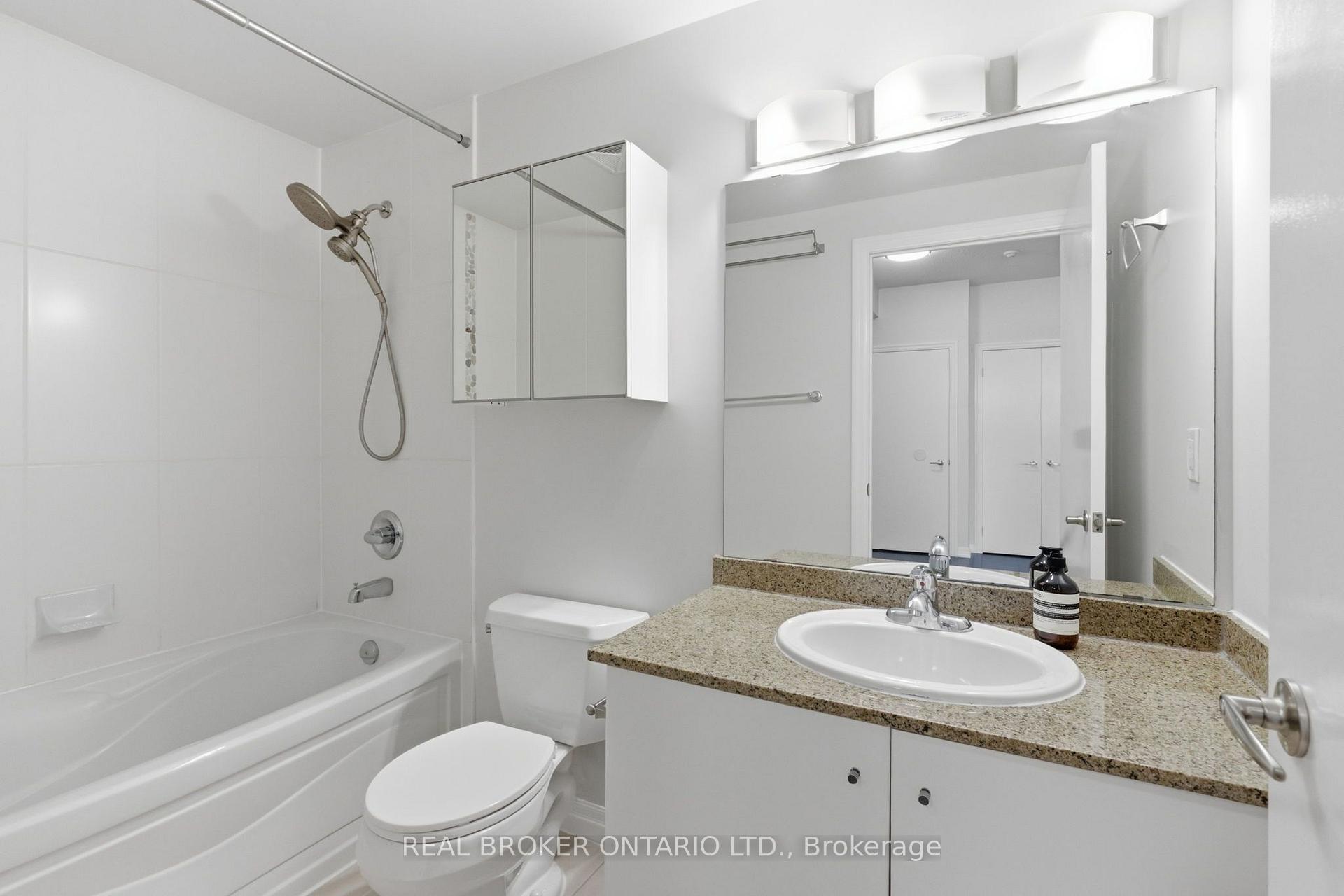 Photo 26 of Unit 415, 12 Yonge Street, Toronto, Waterfront Communities — HOMEH