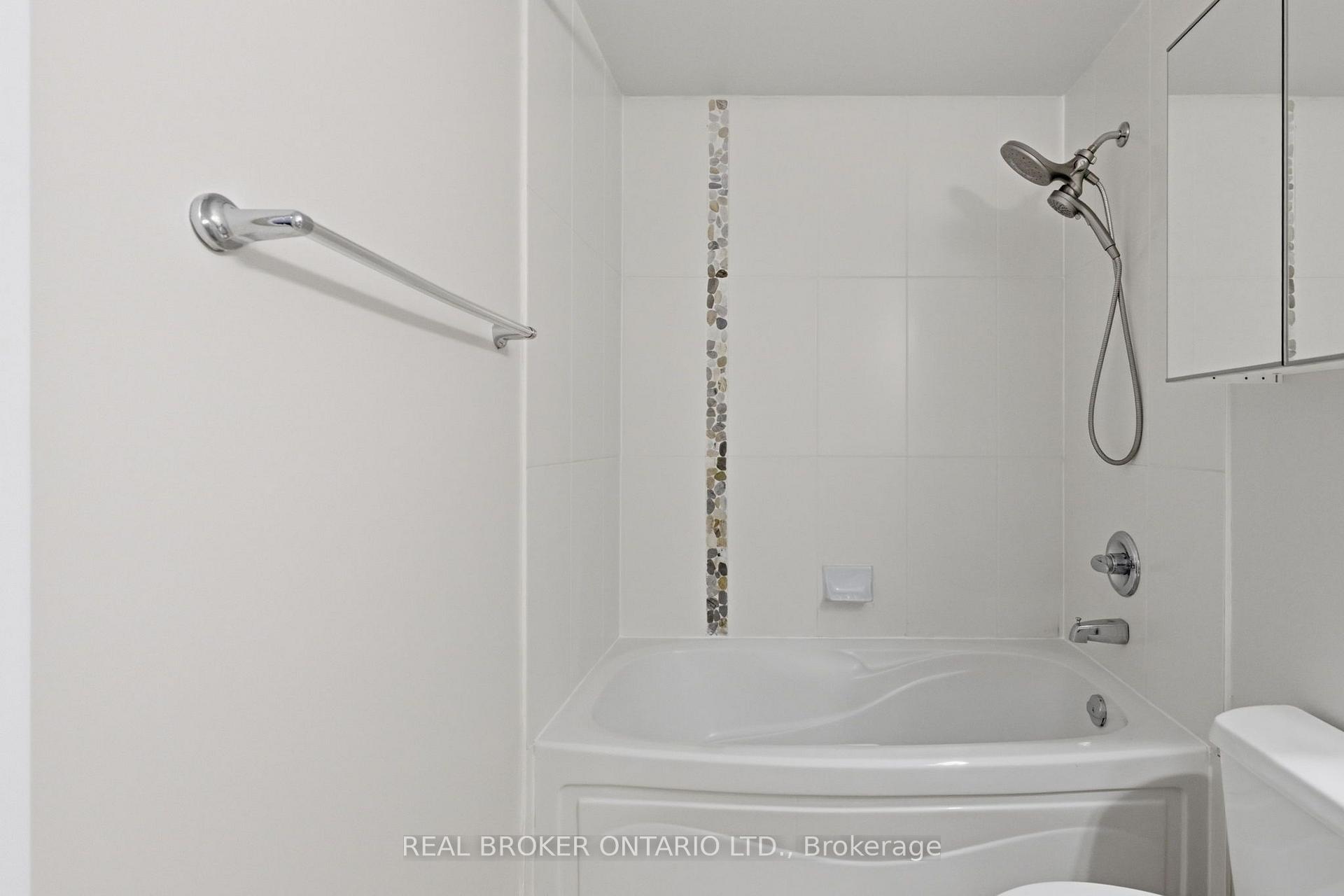 Photo 27 of Unit 415, 12 Yonge Street, Toronto, Waterfront Communities — HOMEH
