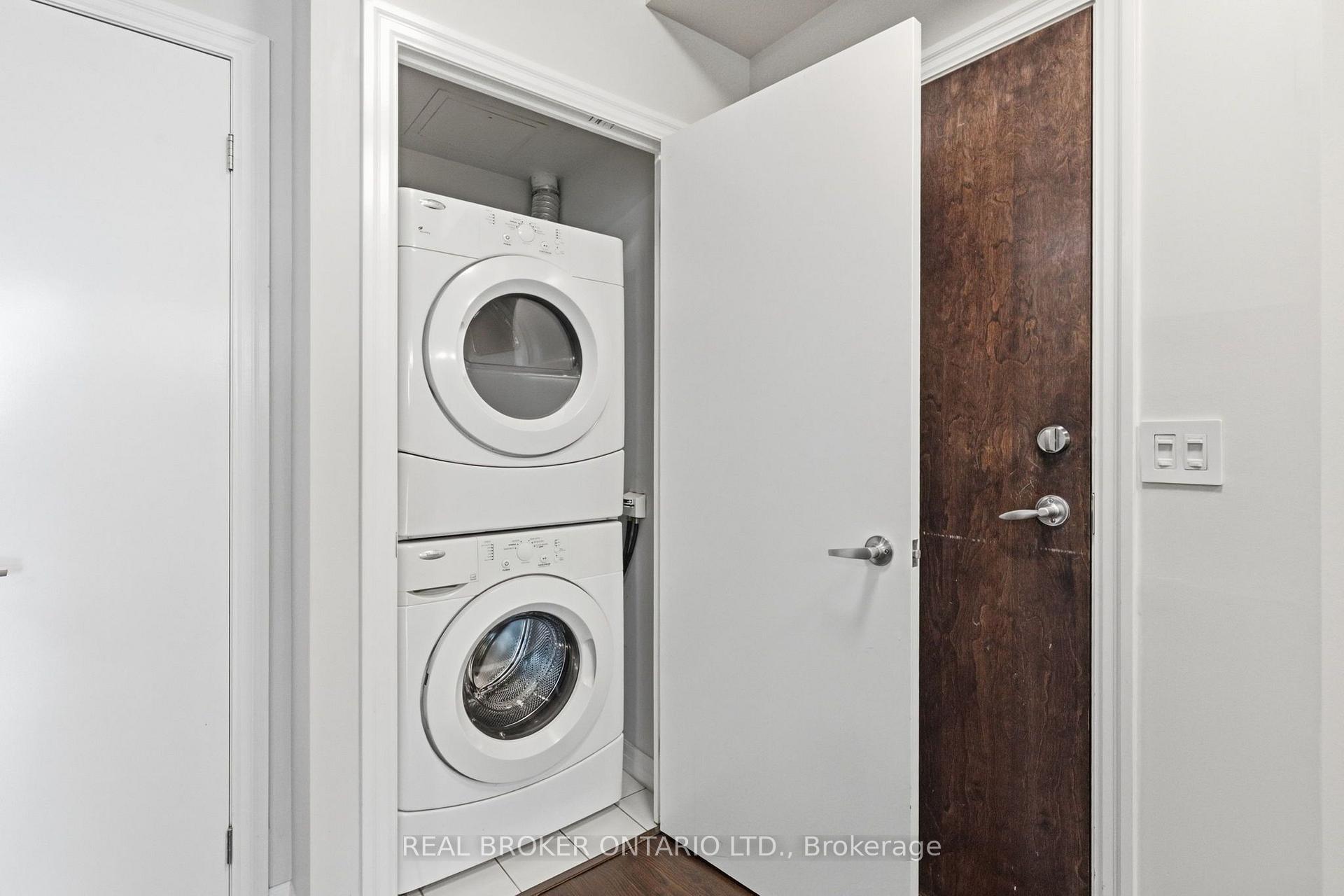 Photo 28 of Unit 415, 12 Yonge Street, Toronto, Waterfront Communities — HOMEH