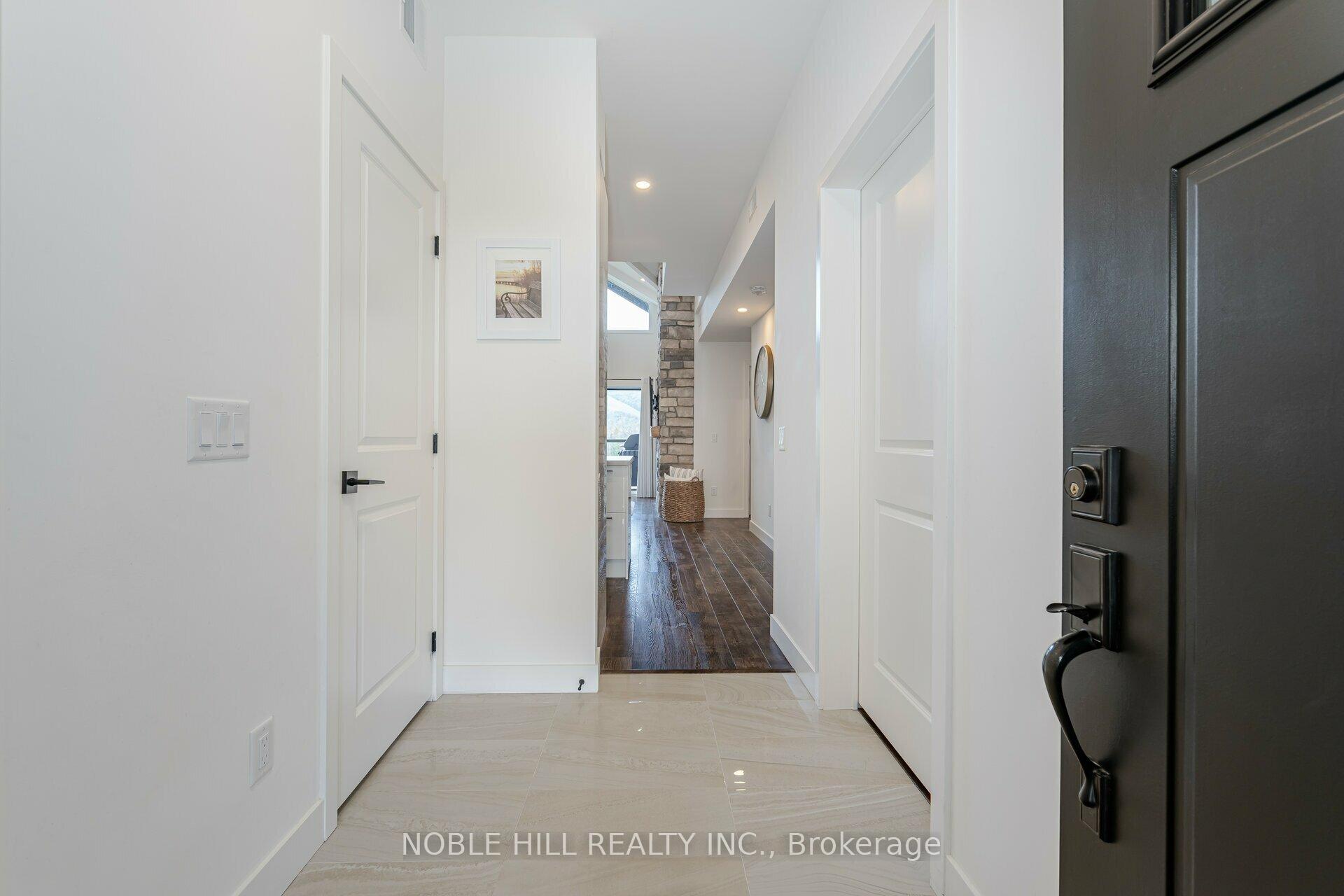 Photo 4 of Unit 403, 16 Beckwith Lane, Blue Mountains — HOMEH