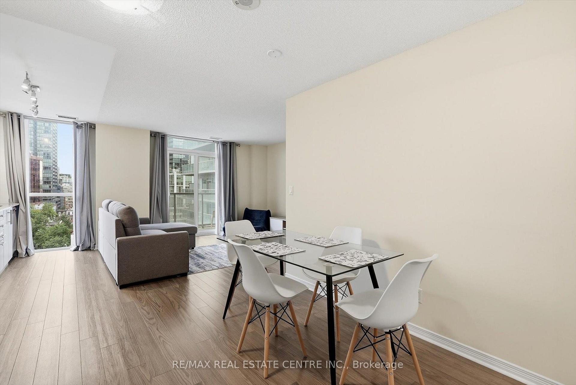 Photo 6 of Unit 1010, 352 Front Street W, Toronto, Waterfront Communities — HOMEH