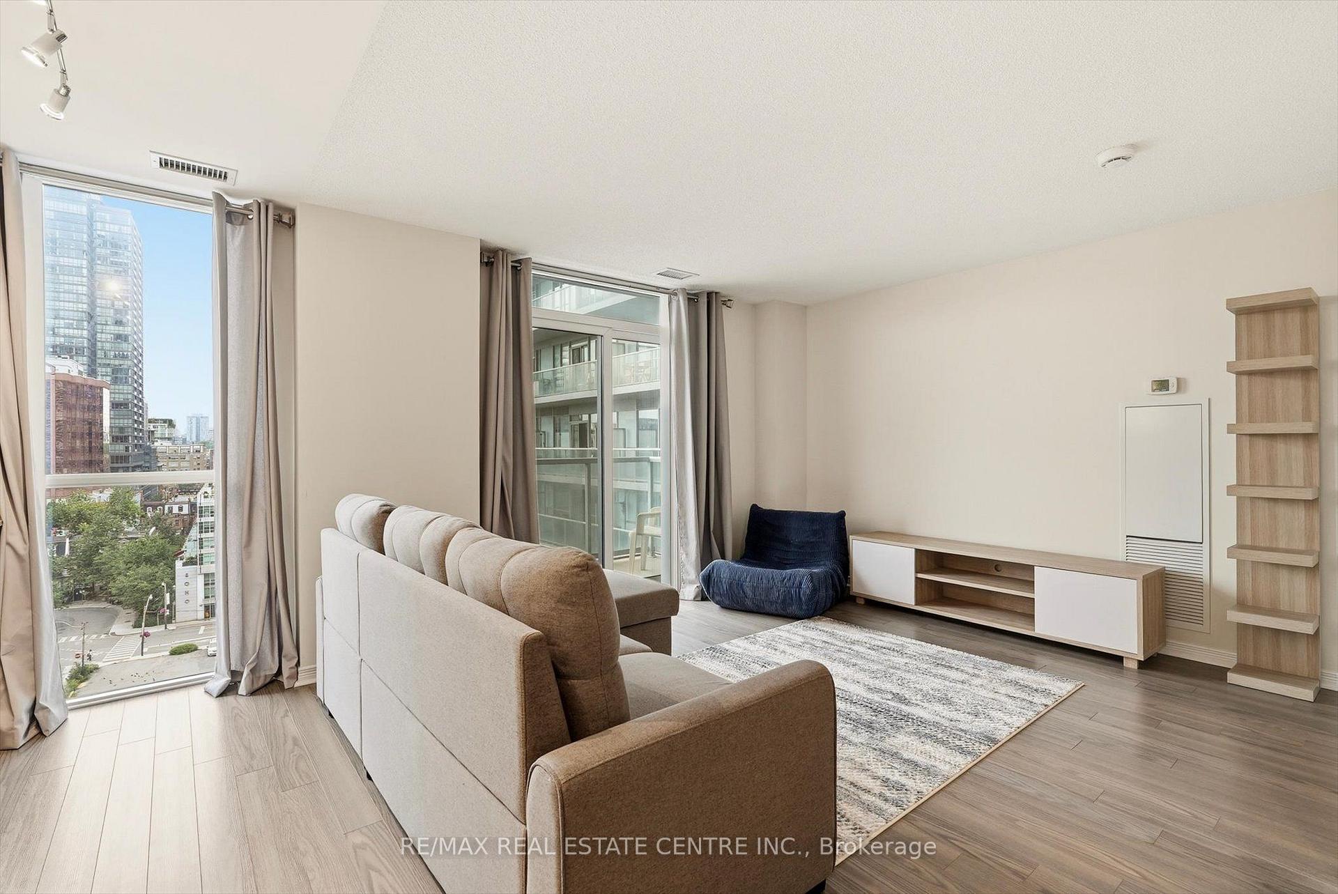 Photo 9 of Unit 1010, 352 Front Street W, Toronto, Waterfront Communities — HOMEH