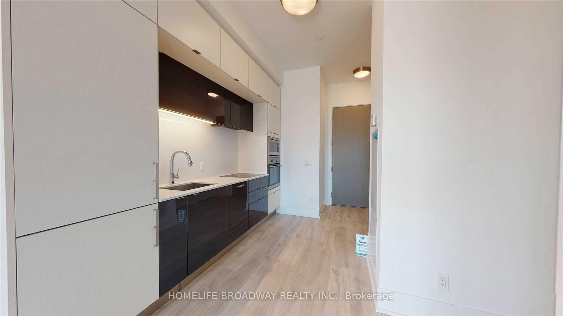 Photo 8 of Unit Sph31, 1 Edgewater Drive, Toronto, Waterfront Communities — HOMEH