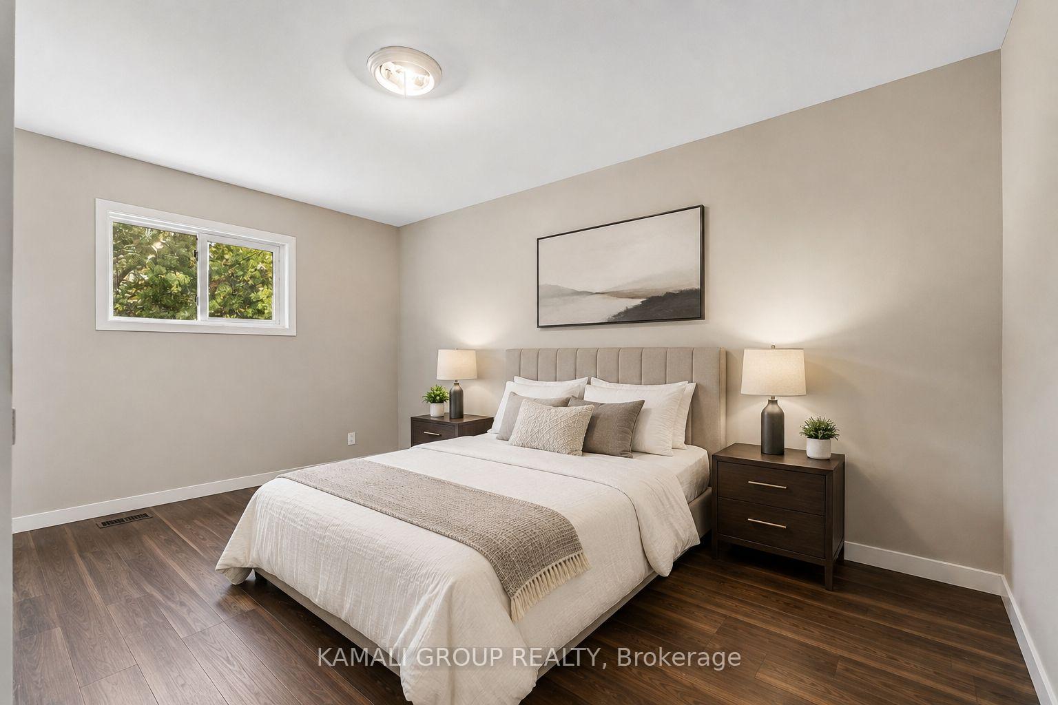 Photo 6 of Unit MAIN, 50 McConkey Place, Barrie, Allandale Heights — HOMEH