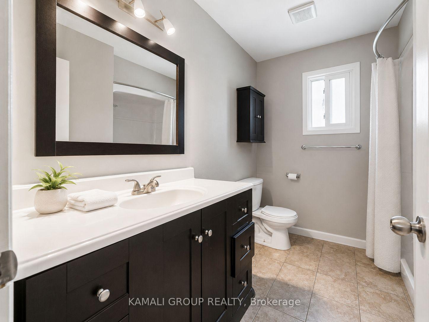 Photo 10 of Unit MAIN, 50 McConkey Place, Barrie, Allandale Heights — HOMEH