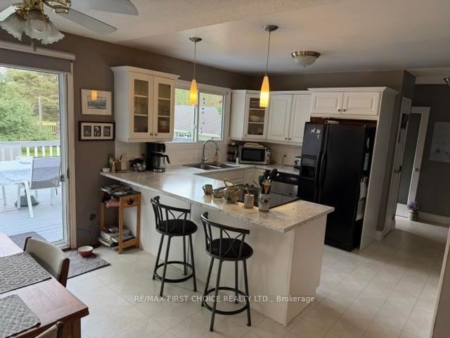 Photo 5 of 4130 Vanguard Avenue, Thunder Bay, Parkdale — HOMEH