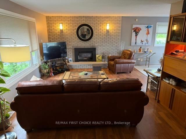 Photo 10 of 4130 Vanguard Avenue, Thunder Bay, Parkdale — HOMEH