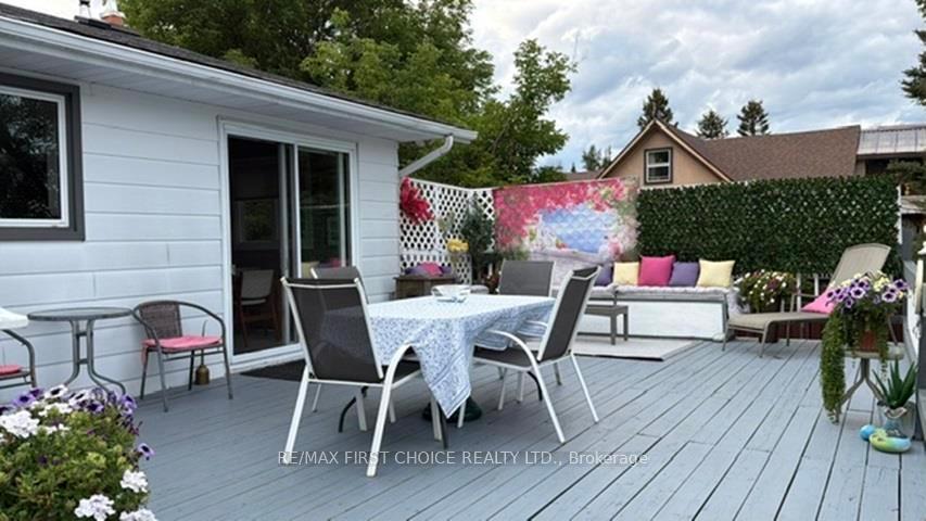 Photo 33 of 4130 Vanguard Avenue, Thunder Bay, Parkdale — HOMEH