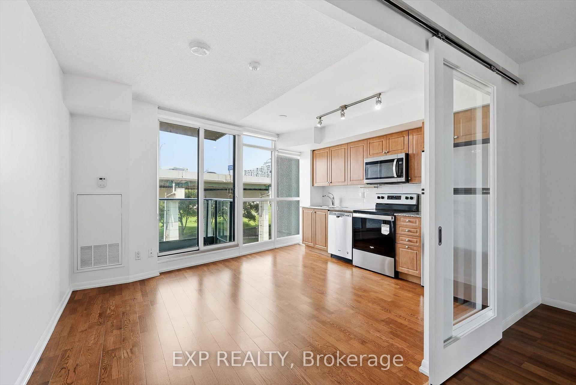 Photo 7 of Unit 667, 209 Fort York Boulevard, Toronto, Niagara — HOMEH